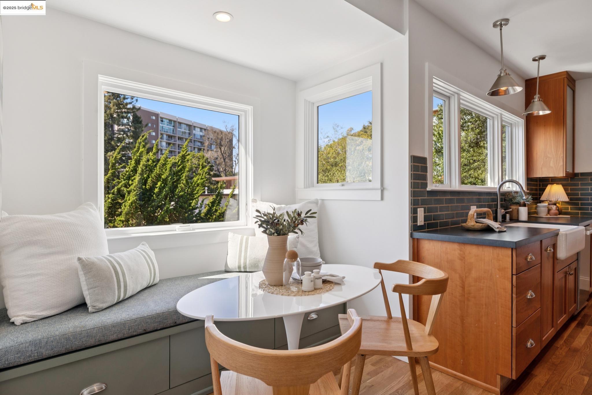 Detail Gallery Image 26 of 60 For 753 Kingston Ave, Oakland,  CA 94611 - 3 Beds | 3/1 Baths