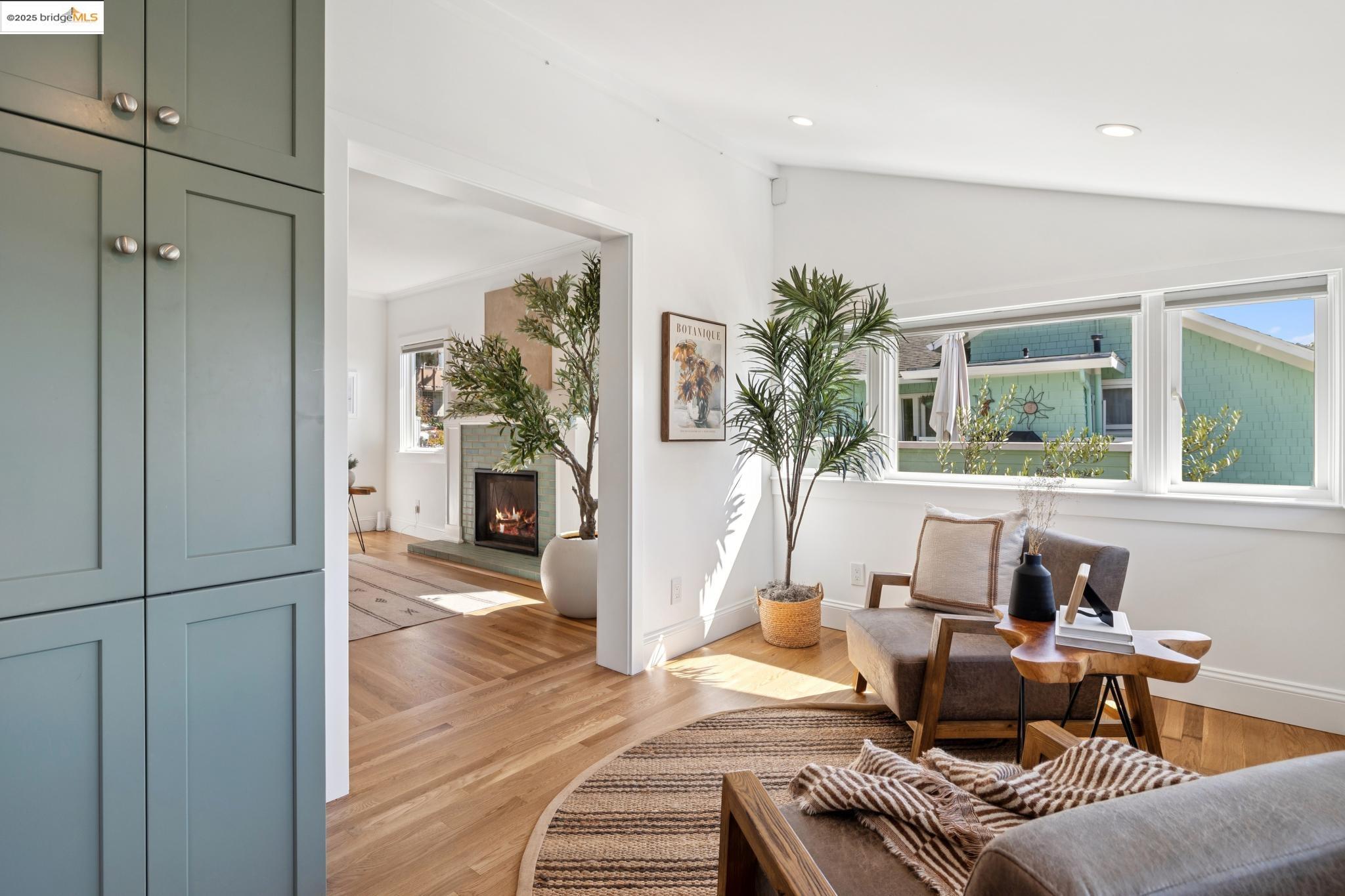Detail Gallery Image 30 of 60 For 753 Kingston Ave, Oakland,  CA 94611 - 3 Beds | 3/1 Baths