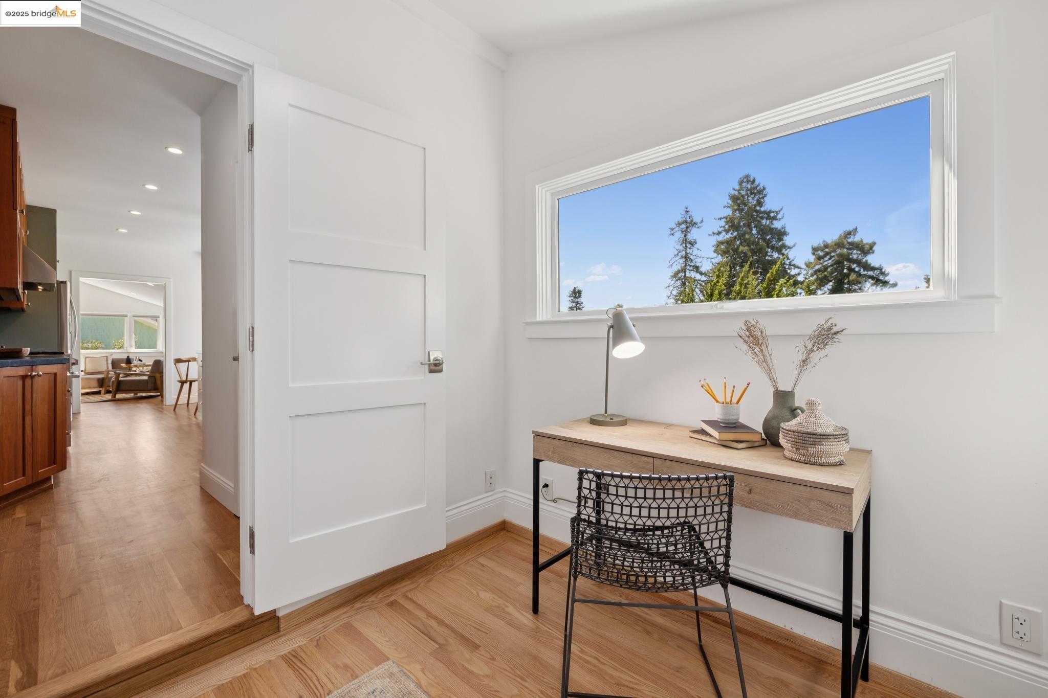 Detail Gallery Image 32 of 60 For 753 Kingston Ave, Oakland,  CA 94611 - 3 Beds | 3/1 Baths