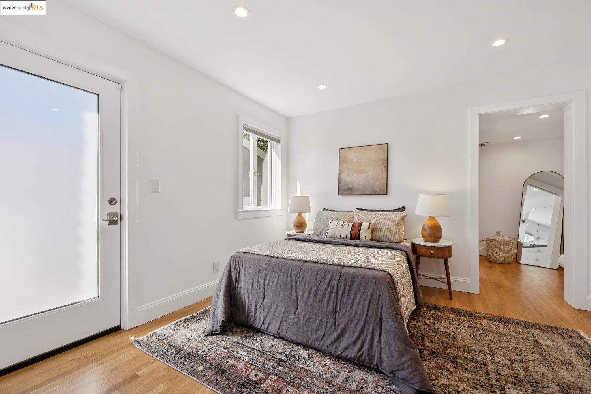 Detail Gallery Image 41 of 60 For 753 Kingston Ave, Oakland,  CA 94611 - 3 Beds | 3/1 Baths