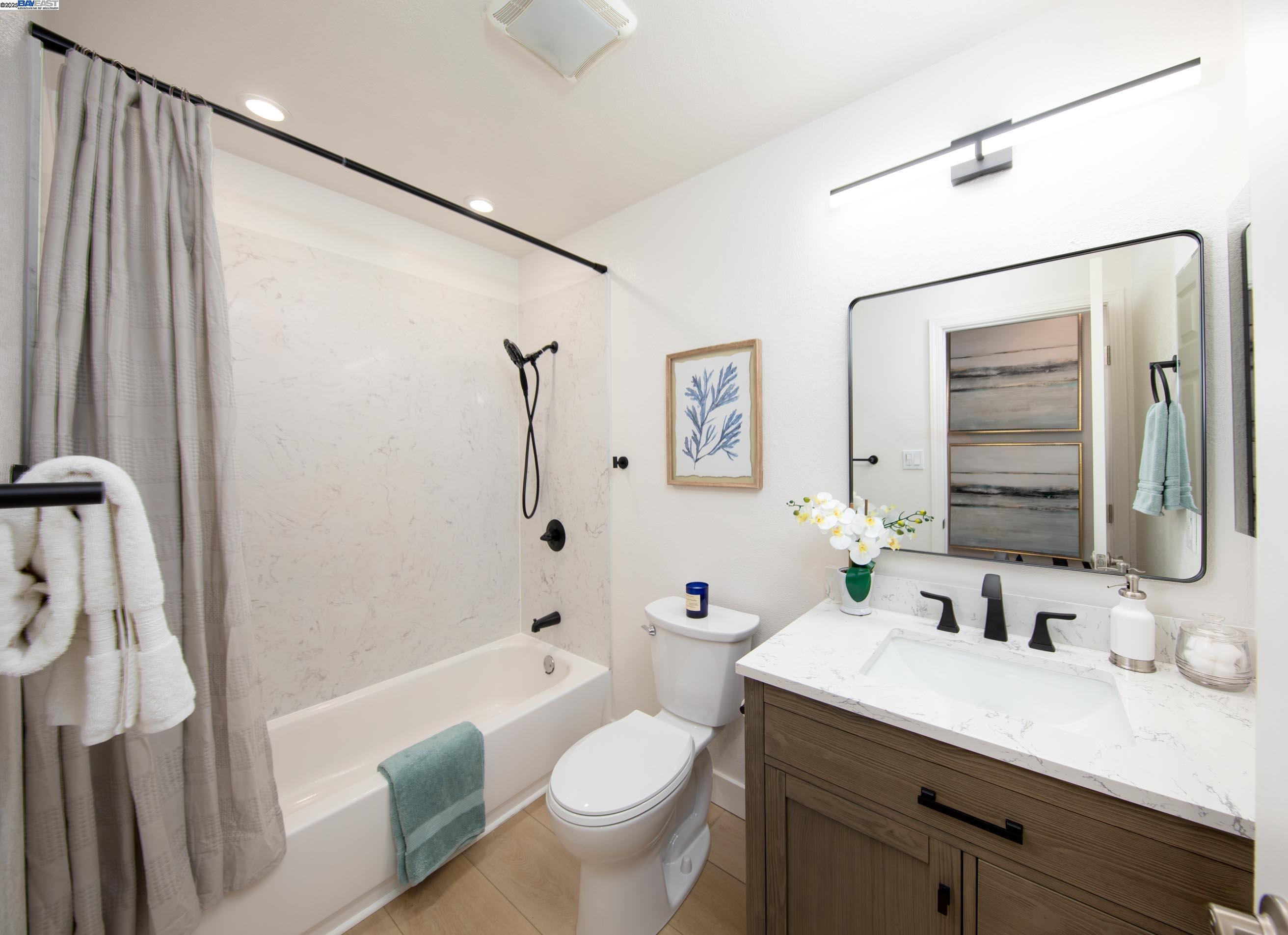 Detail Gallery Image 10 of 21 For 1392 Springview Ct., Concord,  CA 94521 - 3 Beds | 2 Baths