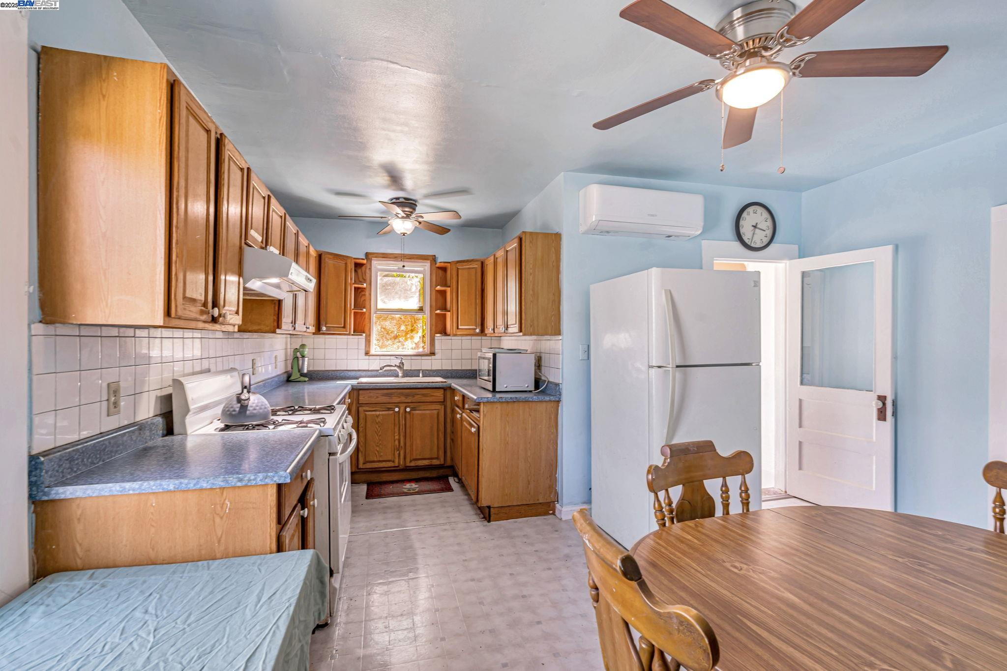 Detail Gallery Image 23 of 56 For 37373 3rd St, Fremont,  CA 94536 - 3 Beds | 1 Baths