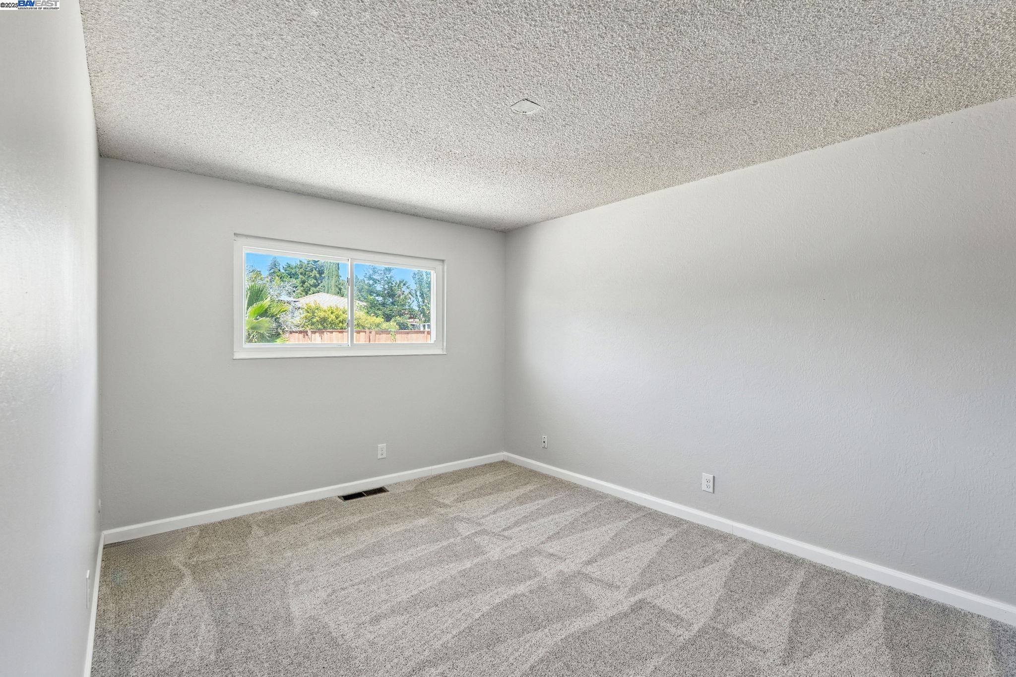 Detail Gallery Image 21 of 27 For 2924 Ventura Ct, Antioch,  CA 94509 - 4 Beds | 2 Baths