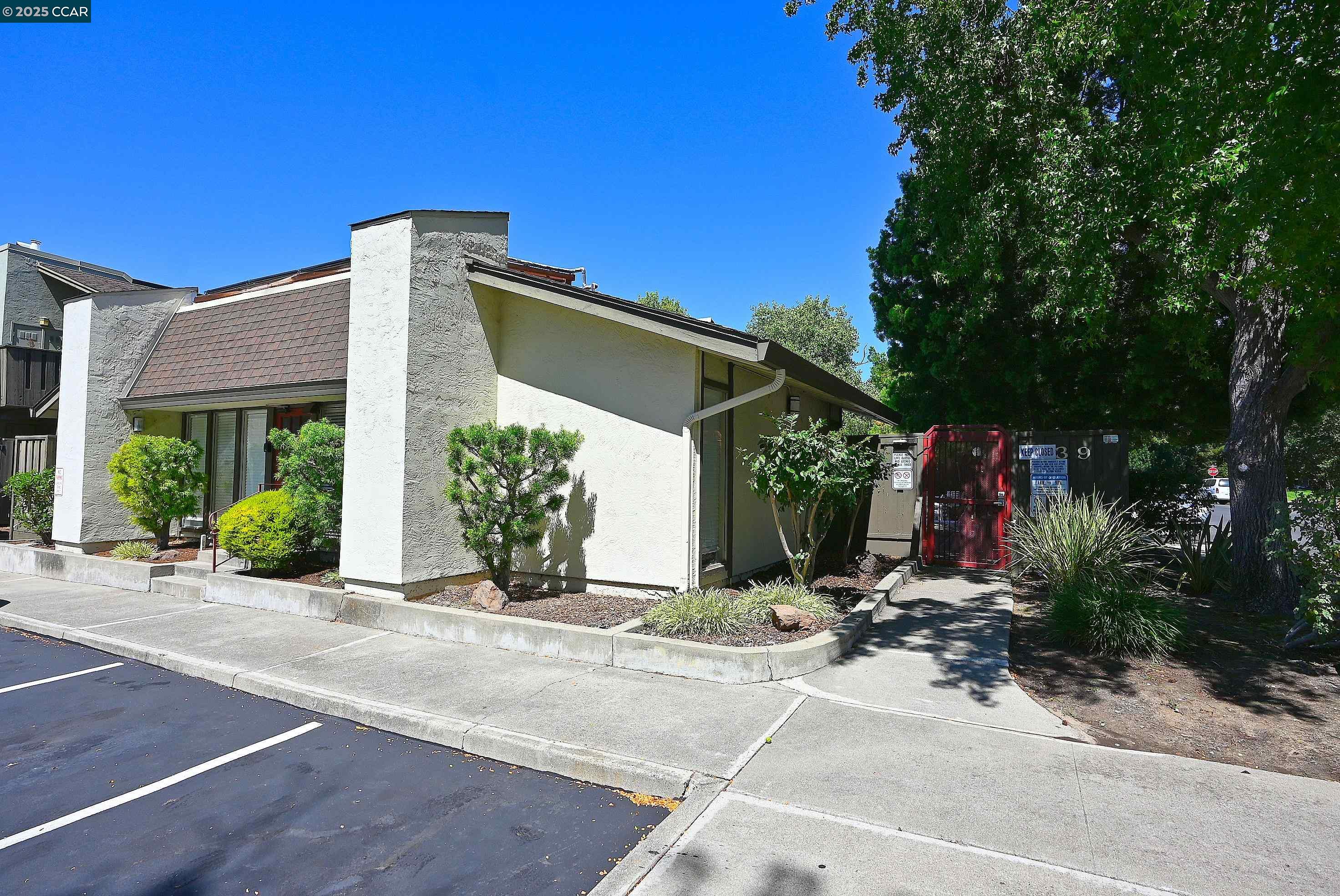 Photo #32: 41107644 Listing: Photo #32