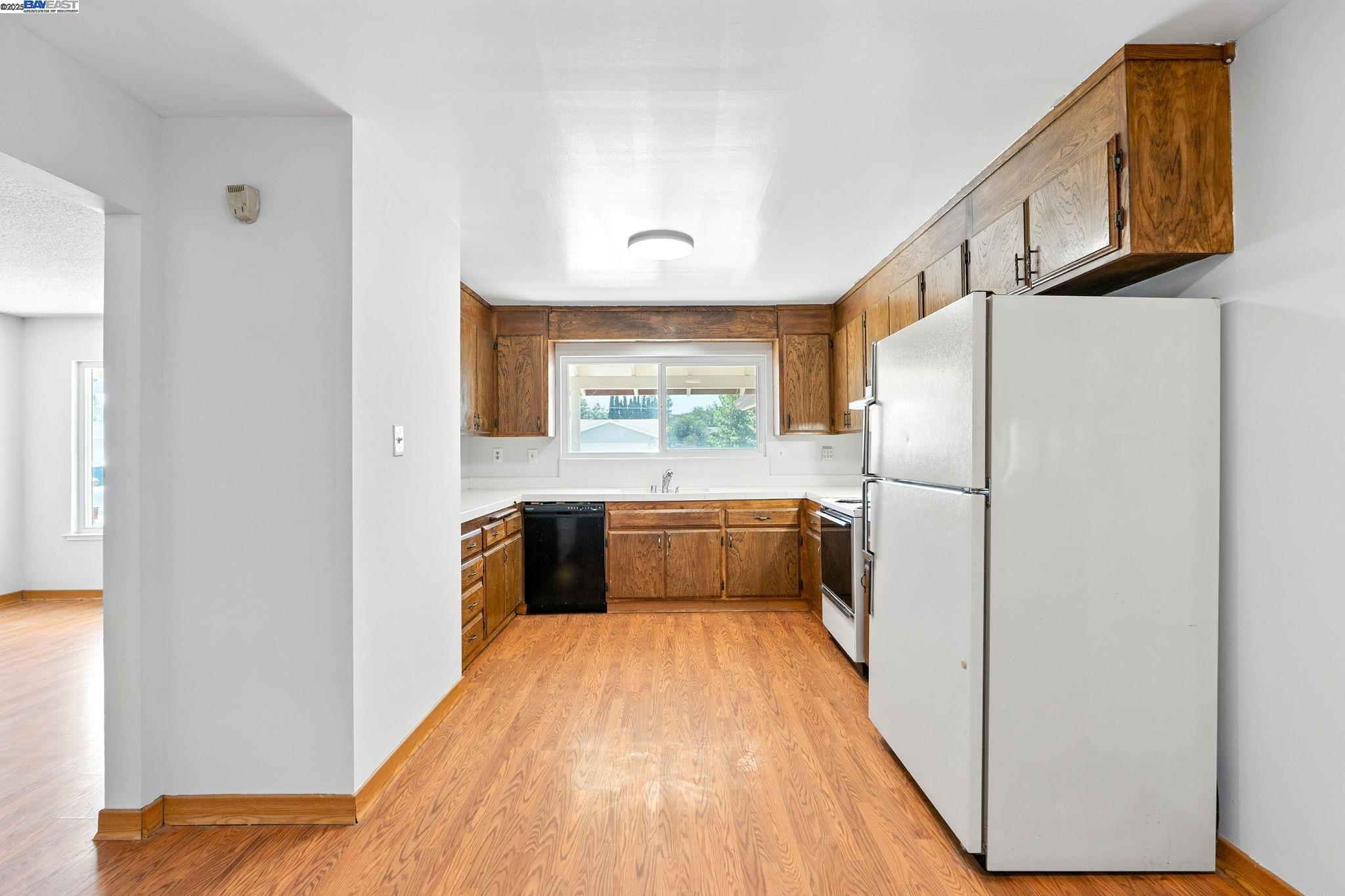 Detail Gallery Image 7 of 27 For 165 Curtis Dr, Brentwood,  CA 94513 - 3 Beds | 2 Baths
