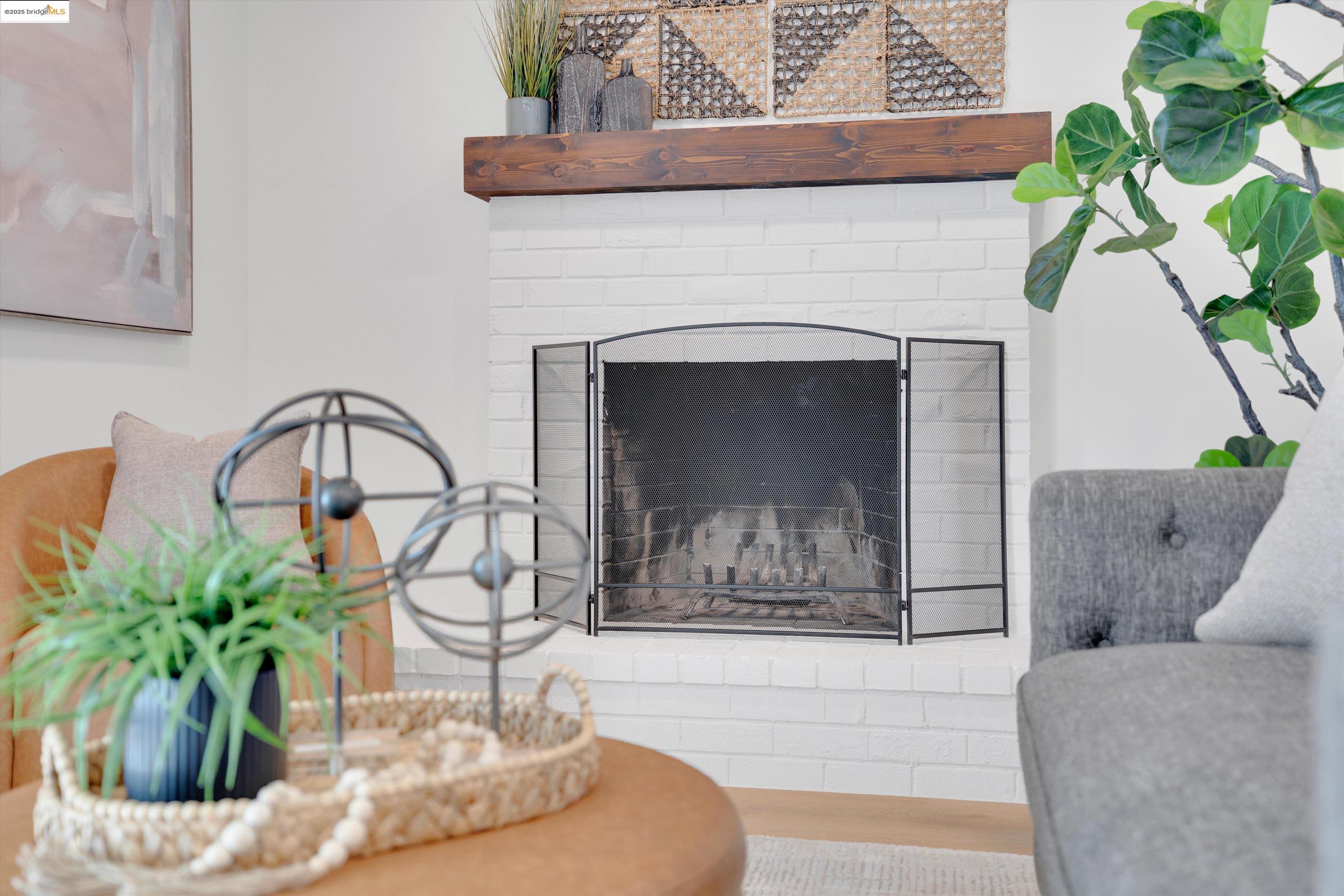 Detail Gallery Image 27 of 43 For 946 Notre Dame Ave, Concord,  CA 94518 - 3 Beds | 2 Baths