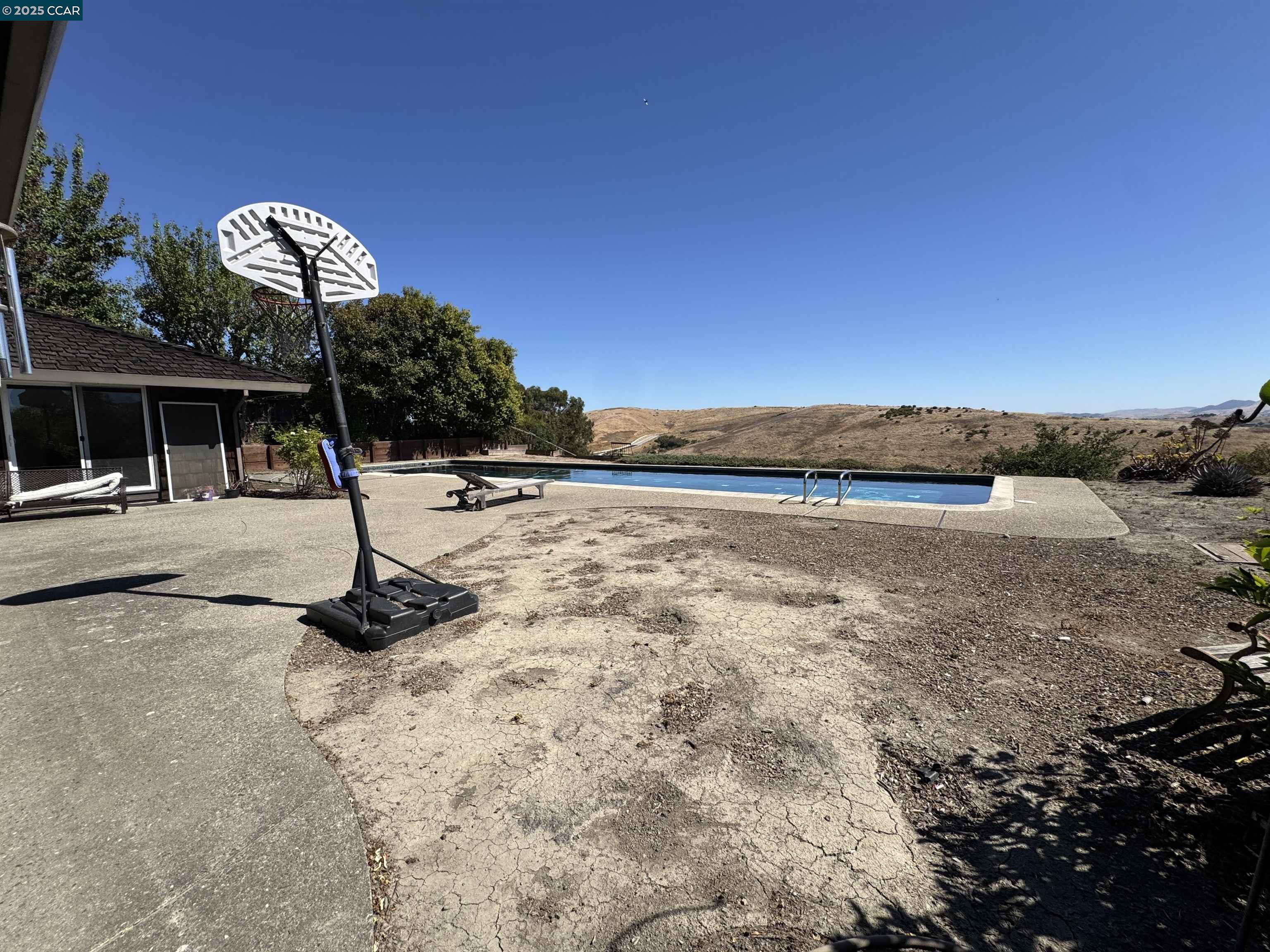 Detail Gallery Image 3 of 20 For 269 Birchwood Dr, Moraga,  CA 94556 - 4 Beds | 2 Baths