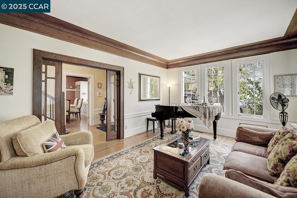 Detail Gallery Image 11 of 57 For 1251 Escobar Street, Martinez,  CA 94553 - 3 Beds | 2 Baths