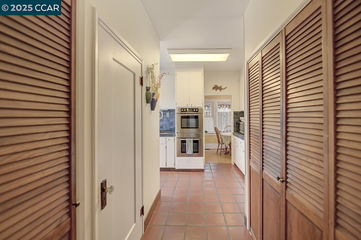 Detail Gallery Image 14 of 57 For 1251 Escobar Street, Martinez,  CA 94553 - 3 Beds | 2 Baths