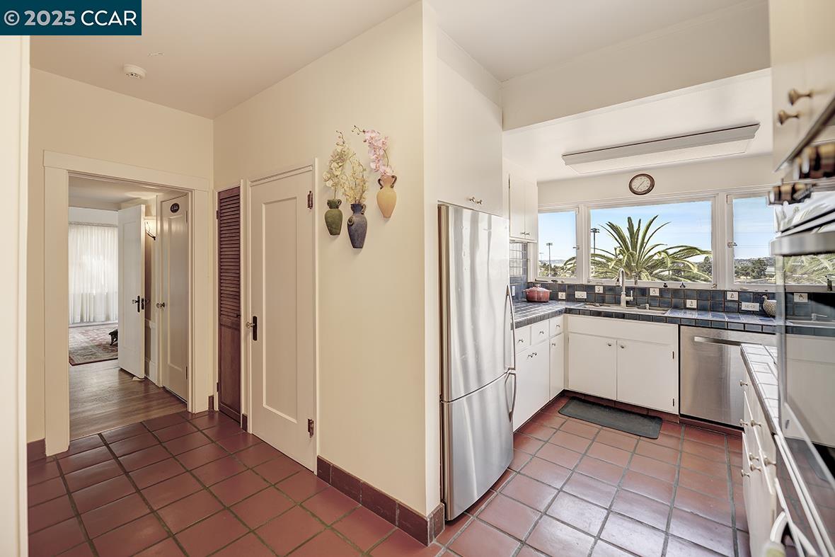 Detail Gallery Image 24 of 57 For 1251 Escobar Street, Martinez,  CA 94553 - 3 Beds | 2 Baths