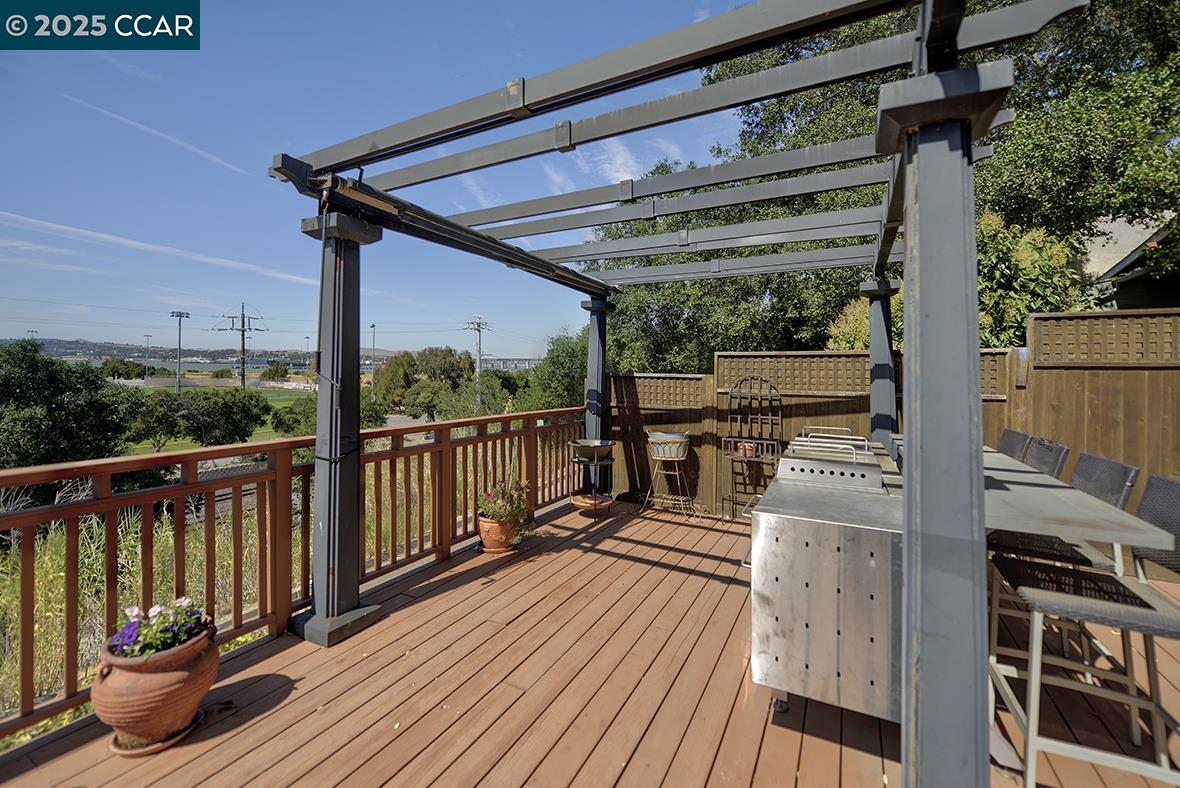 Detail Gallery Image 29 of 57 For 1251 Escobar Street, Martinez,  CA 94553 - 3 Beds | 2 Baths
