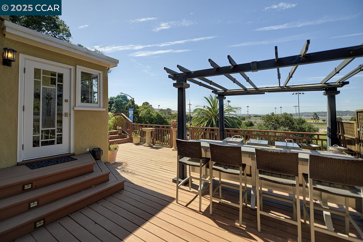 Detail Gallery Image 31 of 57 For 1251 Escobar Street, Martinez,  CA 94553 - 3 Beds | 2 Baths