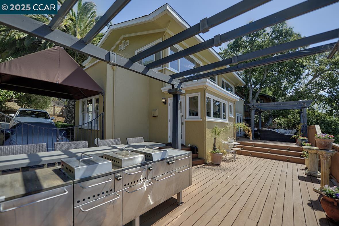 Detail Gallery Image 33 of 57 For 1251 Escobar Street, Martinez,  CA 94553 - 3 Beds | 2 Baths