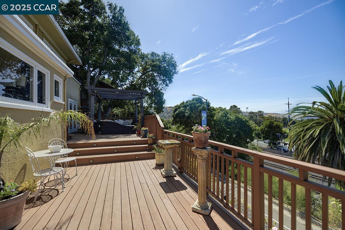 Detail Gallery Image 35 of 57 For 1251 Escobar Street, Martinez,  CA 94553 - 3 Beds | 2 Baths