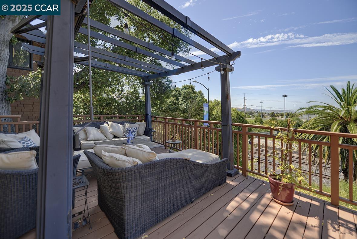 Detail Gallery Image 36 of 57 For 1251 Escobar Street, Martinez,  CA 94553 - 3 Beds | 2 Baths