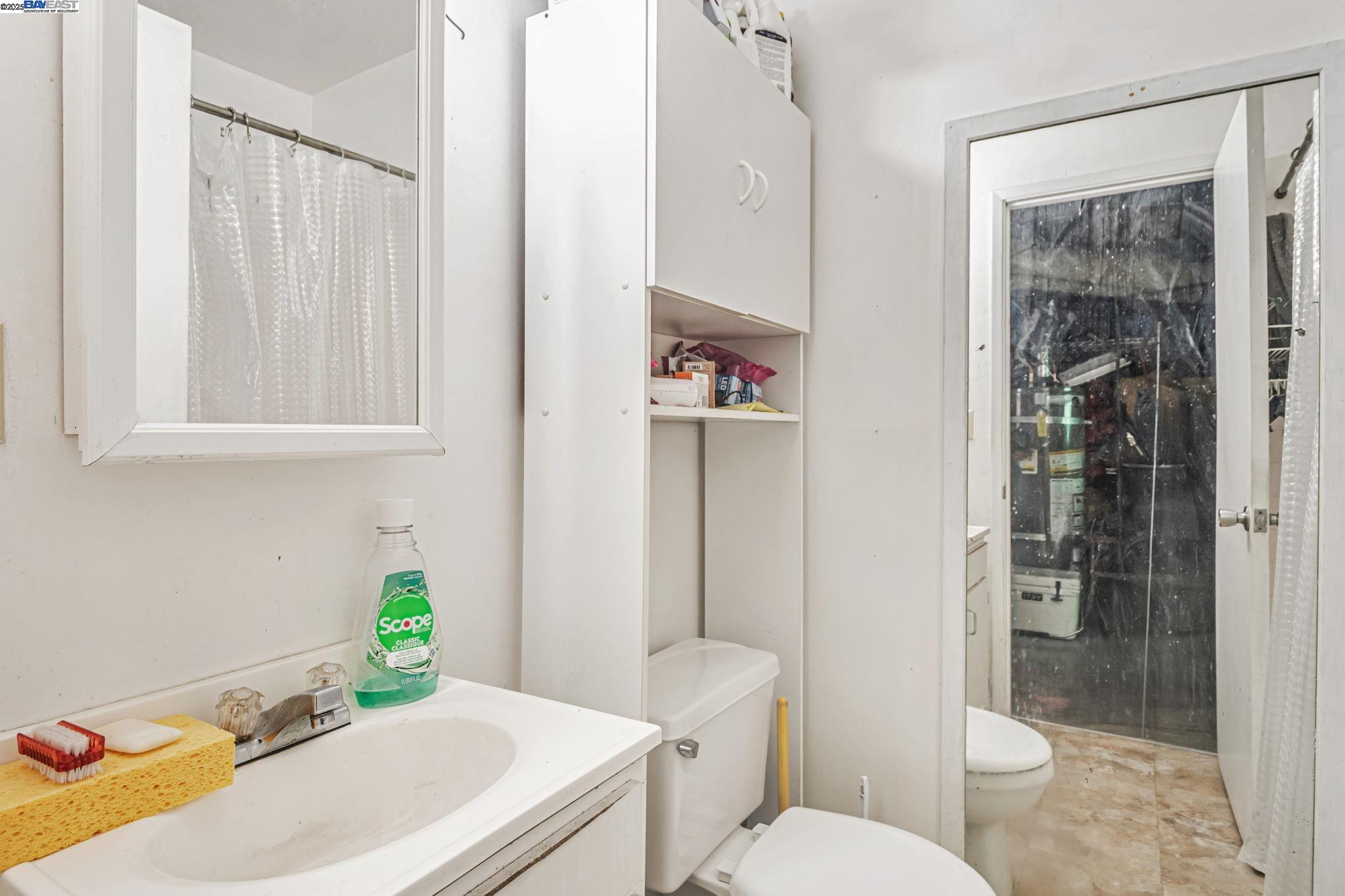 Detail Gallery Image 31 of 39 For 1942 Jennings Street, San Francisco,  CA 94124 - 3 Beds | 2 Baths
