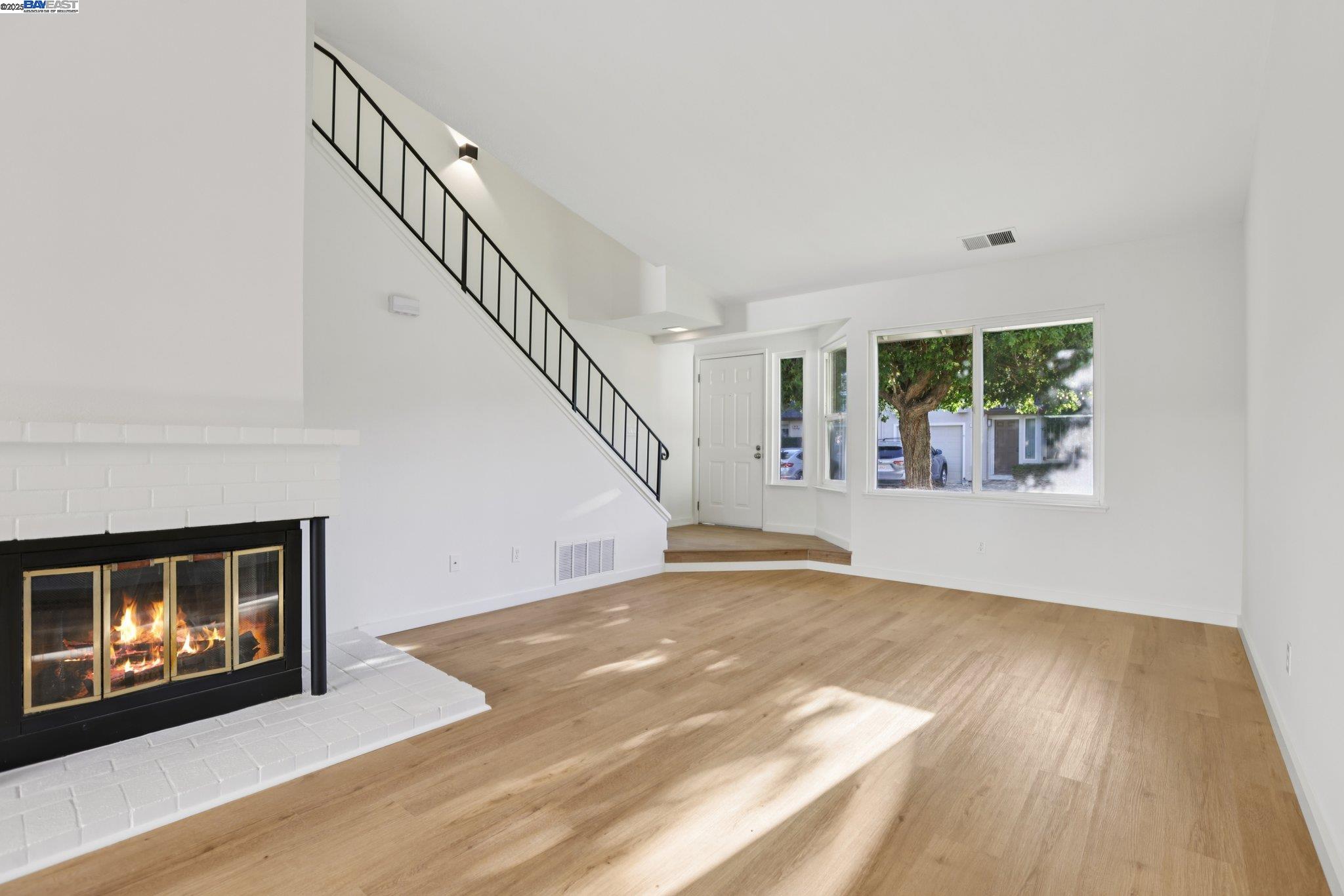 Photo #11: 41107662 Listing: Photo #11