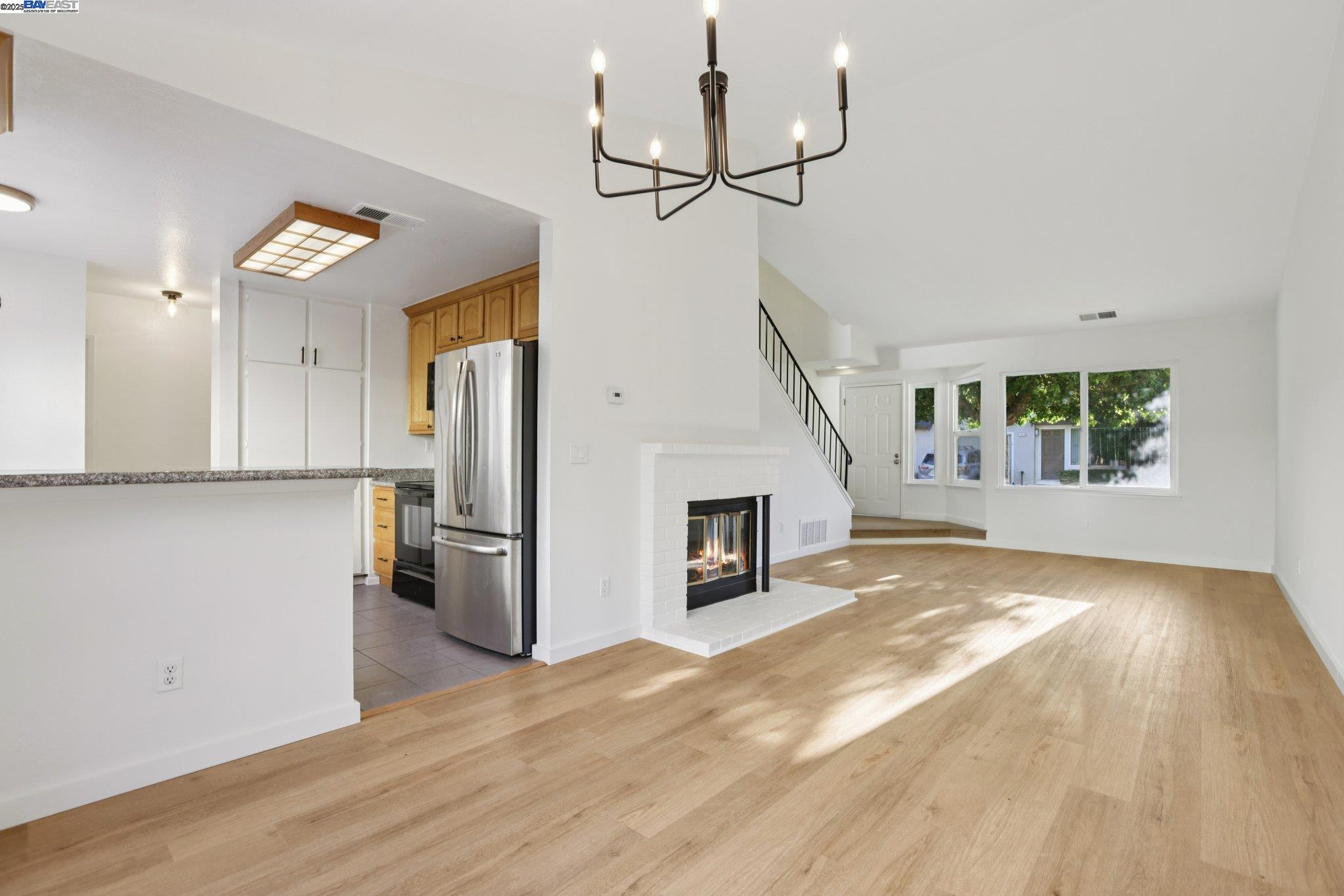 Photo #15: 41107662 Listing: Photo #15