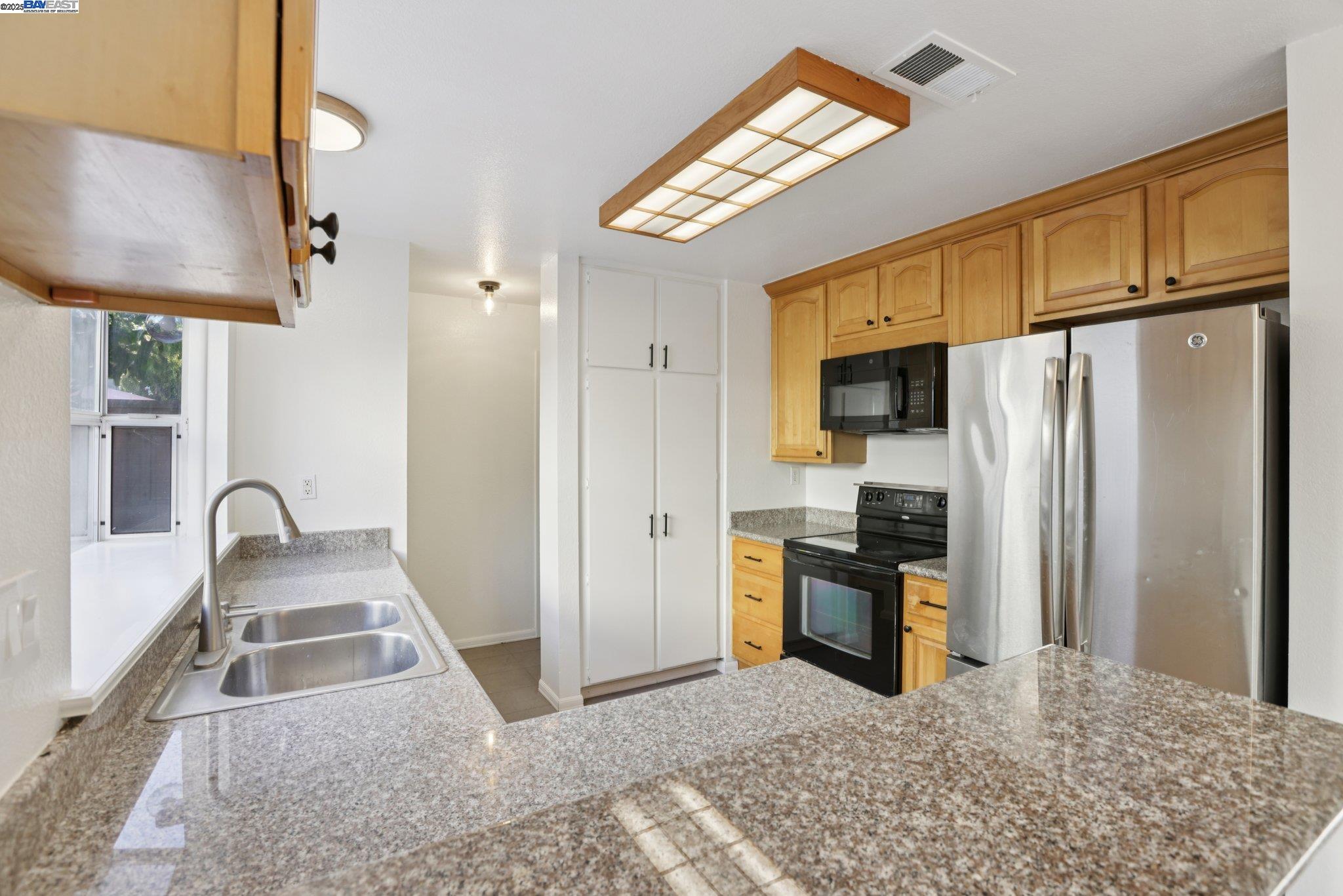 Photo #24: 41107662 Listing: Photo #24