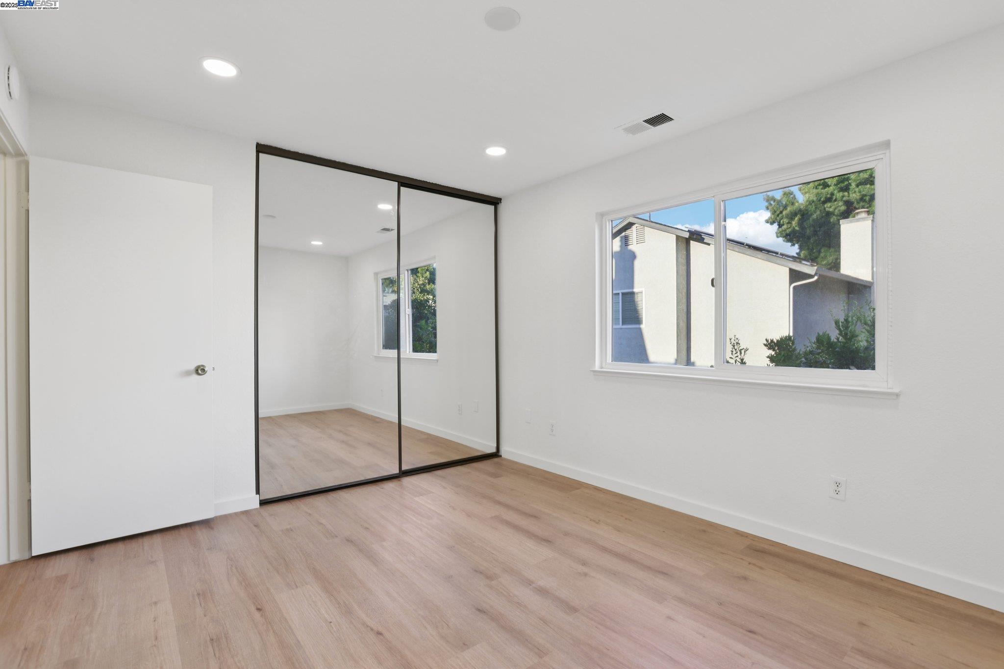 Detail Gallery Image 40 of 49 For 2039 Alexander, Pleasanton,  CA 94588 - 2 Beds | 2/1 Baths