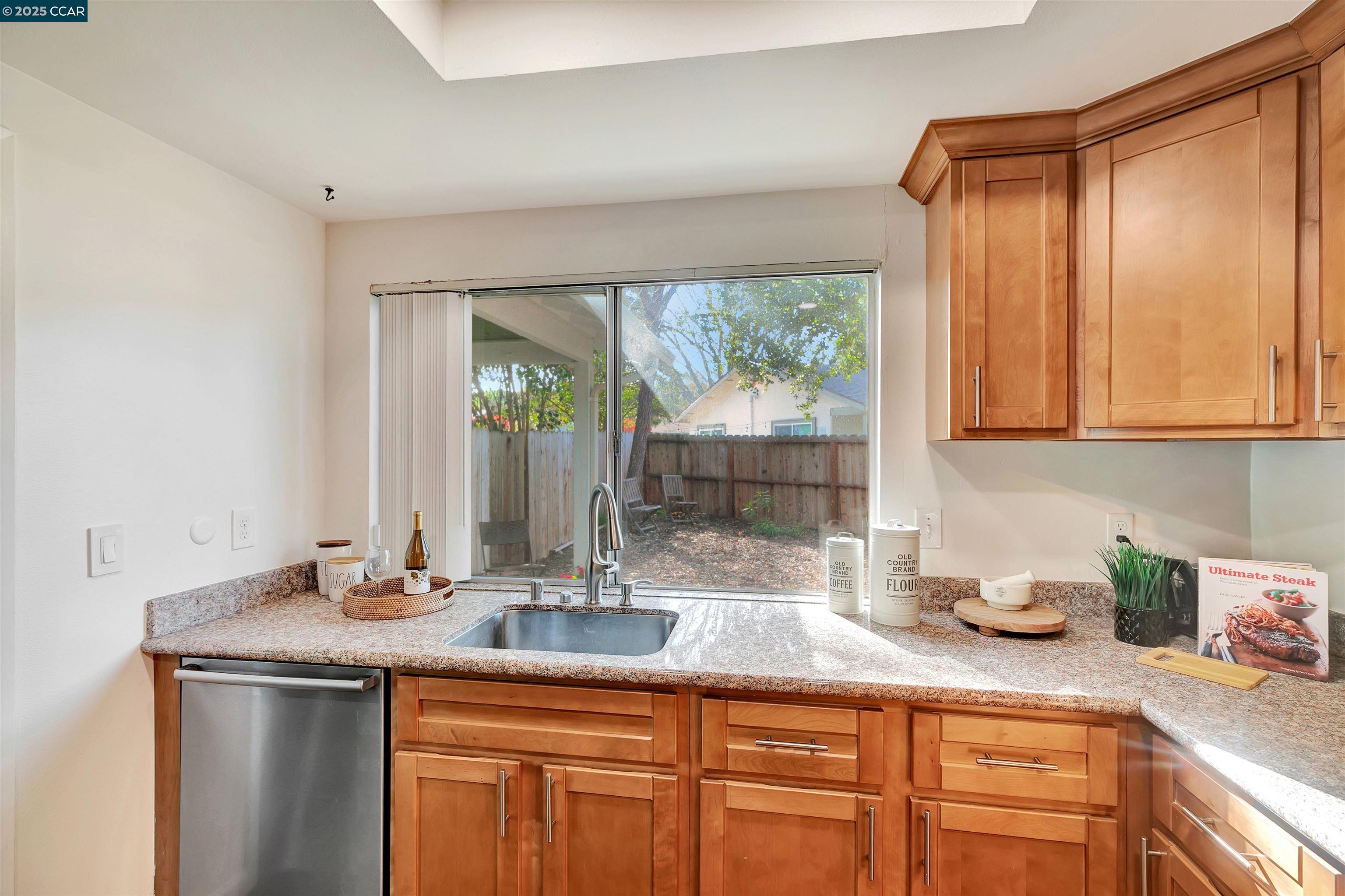 Detail Gallery Image 16 of 46 For 19 Marques Pl, Danville,  CA 94526 - 2 Beds | 1/1 Baths