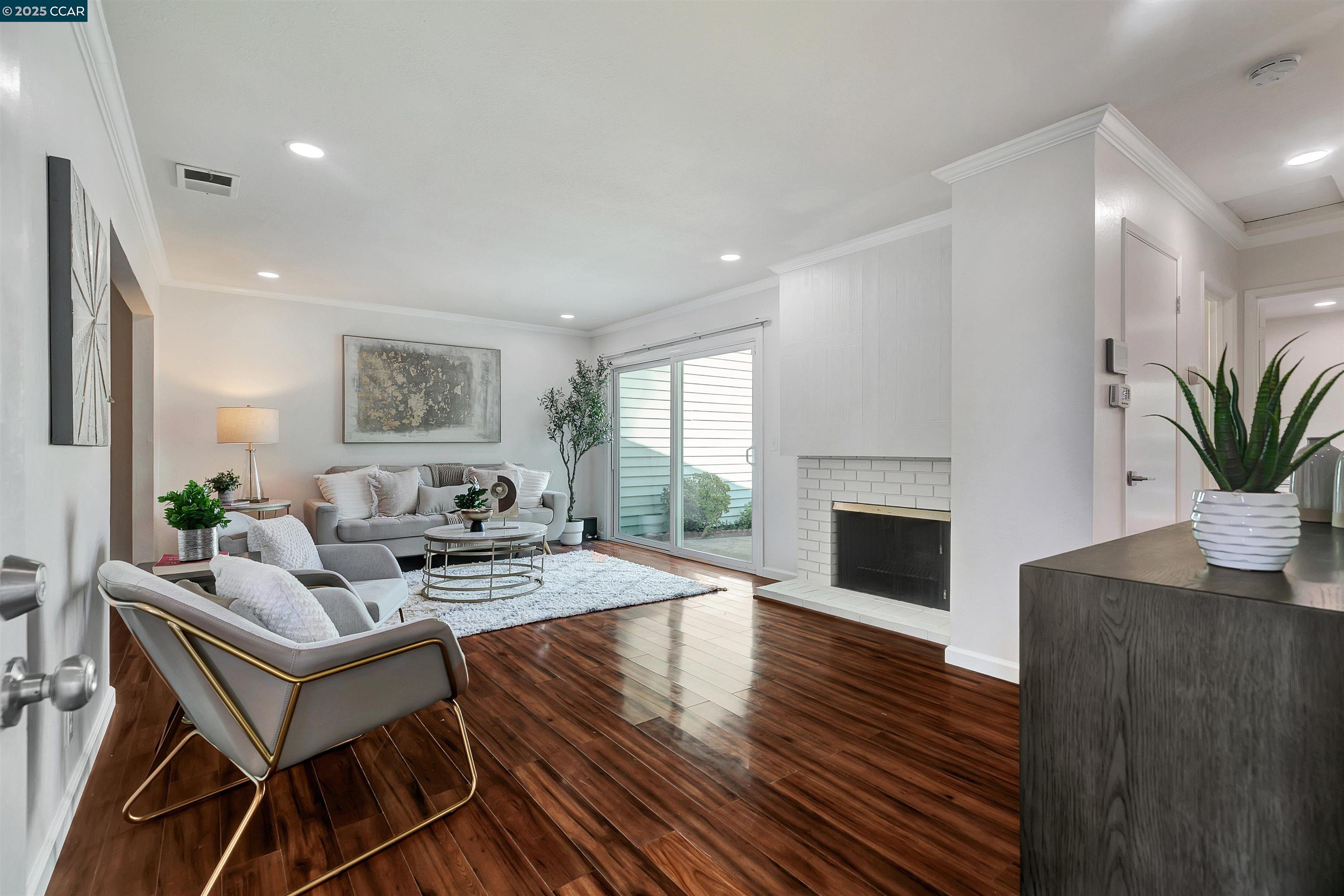 Detail Gallery Image 5 of 46 For 19 Marques Pl, Danville,  CA 94526 - 2 Beds | 1/1 Baths