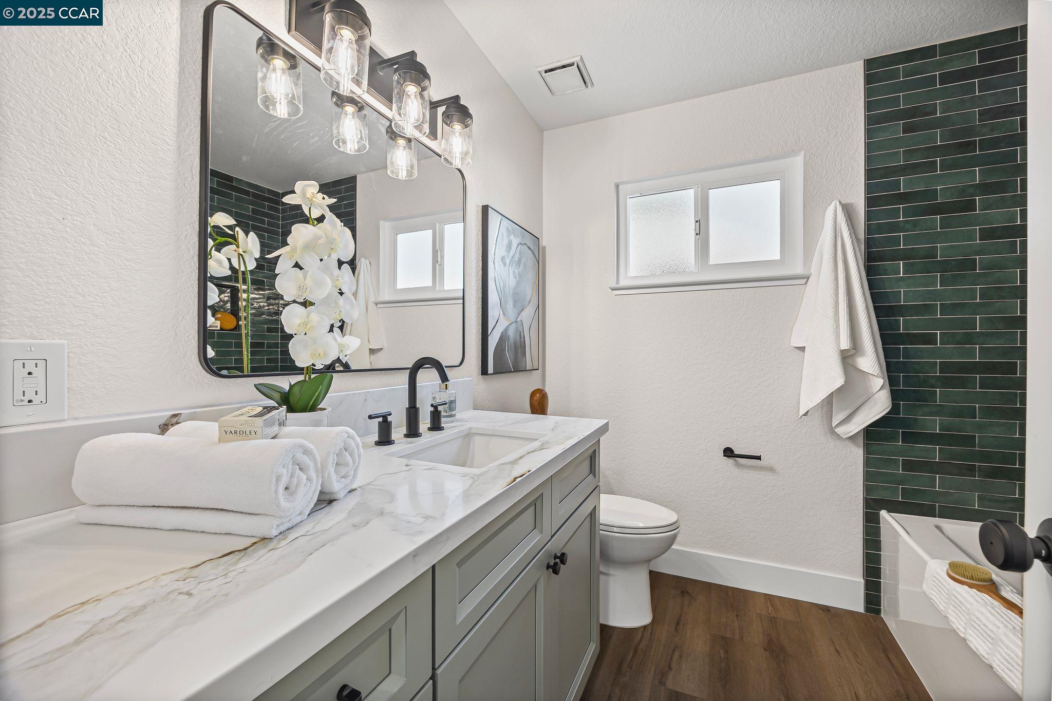 Detail Gallery Image 14 of 51 For 9822 Doyle Ct, Stockton,  CA 95212 - 3 Beds | 2/1 Baths