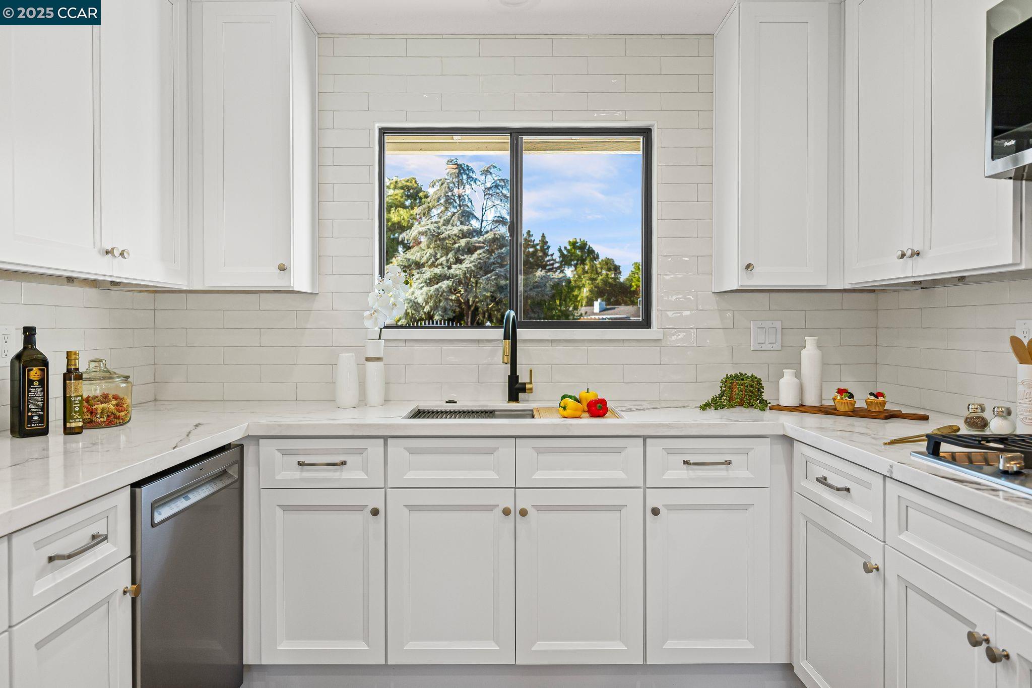Detail Gallery Image 29 of 51 For 9822 Doyle Ct, Stockton,  CA 95212 - 3 Beds | 2/1 Baths