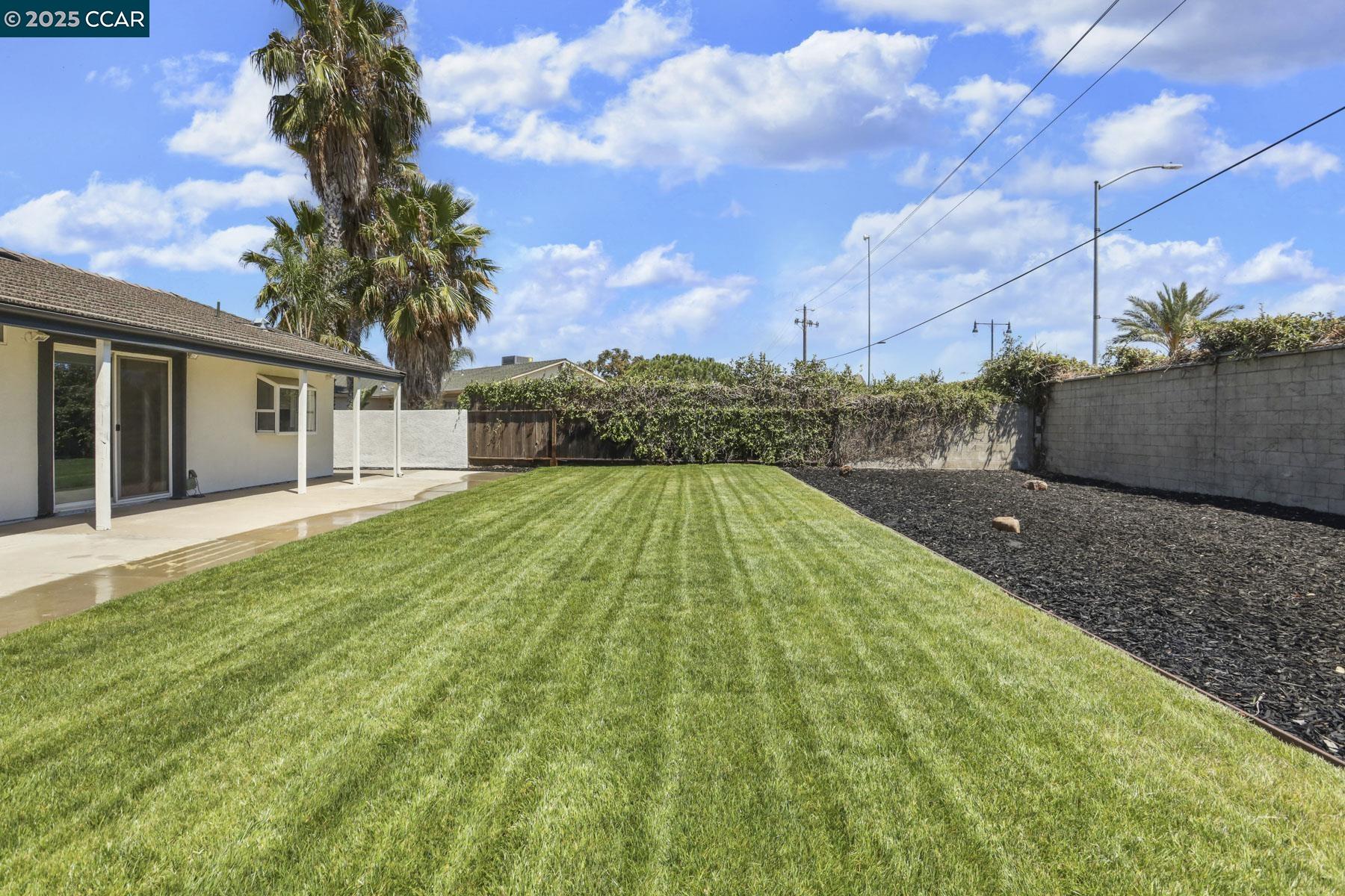 Detail Gallery Image 28 of 32 For 458 Aztec Ln, Lathrop,  CA 95330 - 3 Beds | 2 Baths