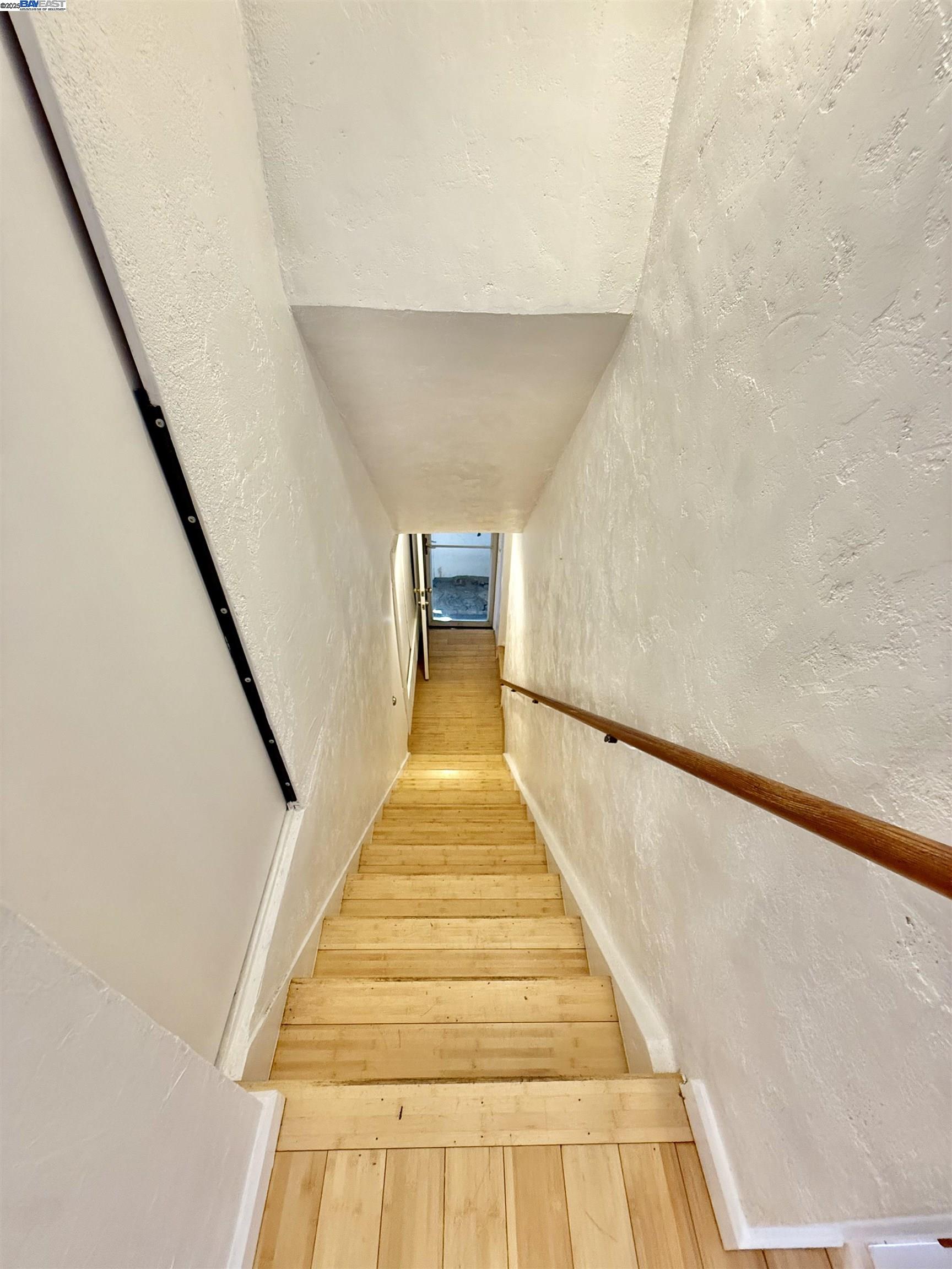 Detail Gallery Image 29 of 50 For 7308 Altura Pl, Oakland,  CA 94605 - 1 Beds | 1 Baths