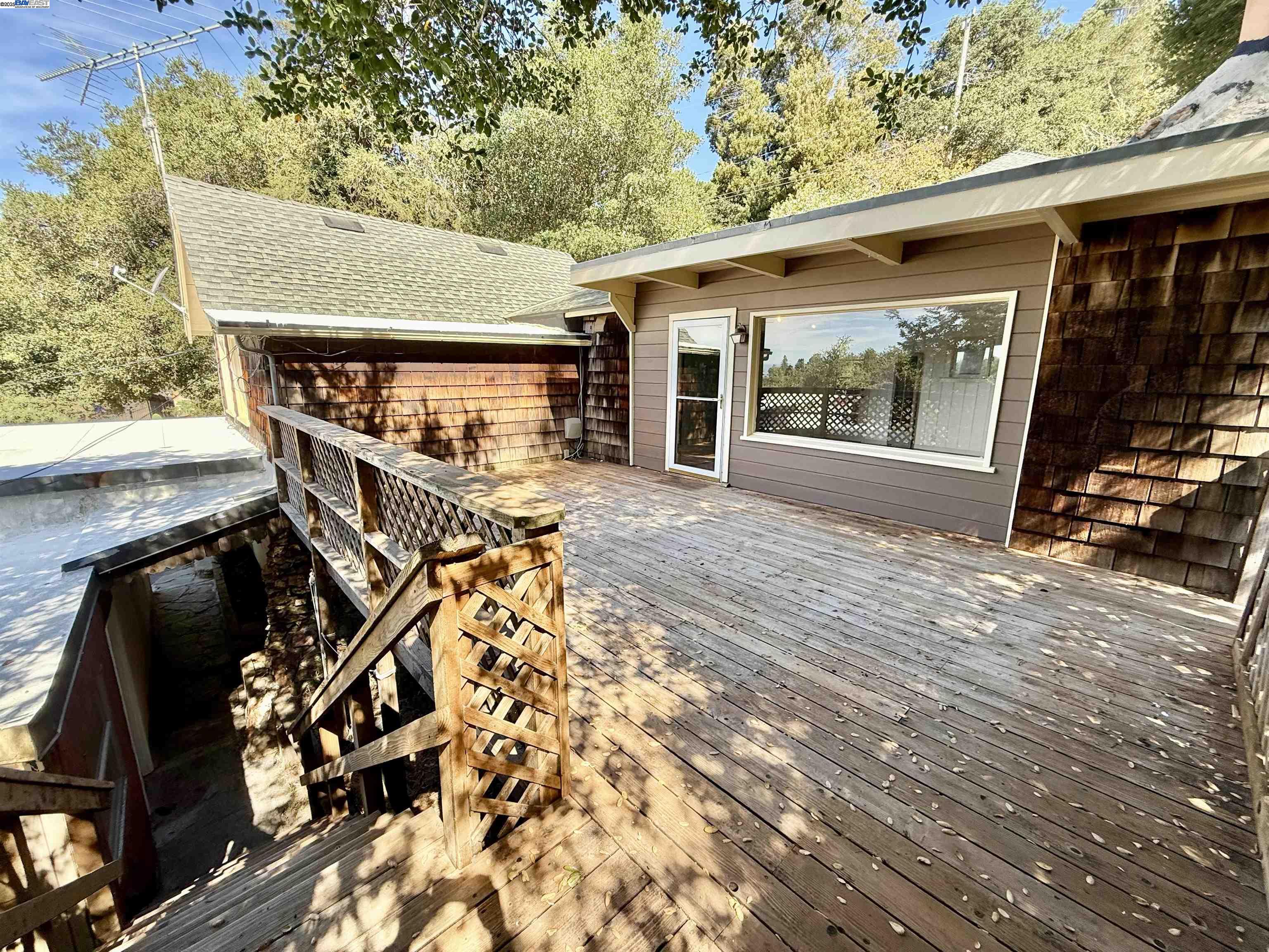 Detail Gallery Image 37 of 50 For 7308 Altura Pl, Oakland,  CA 94605 - 1 Beds | 1 Baths