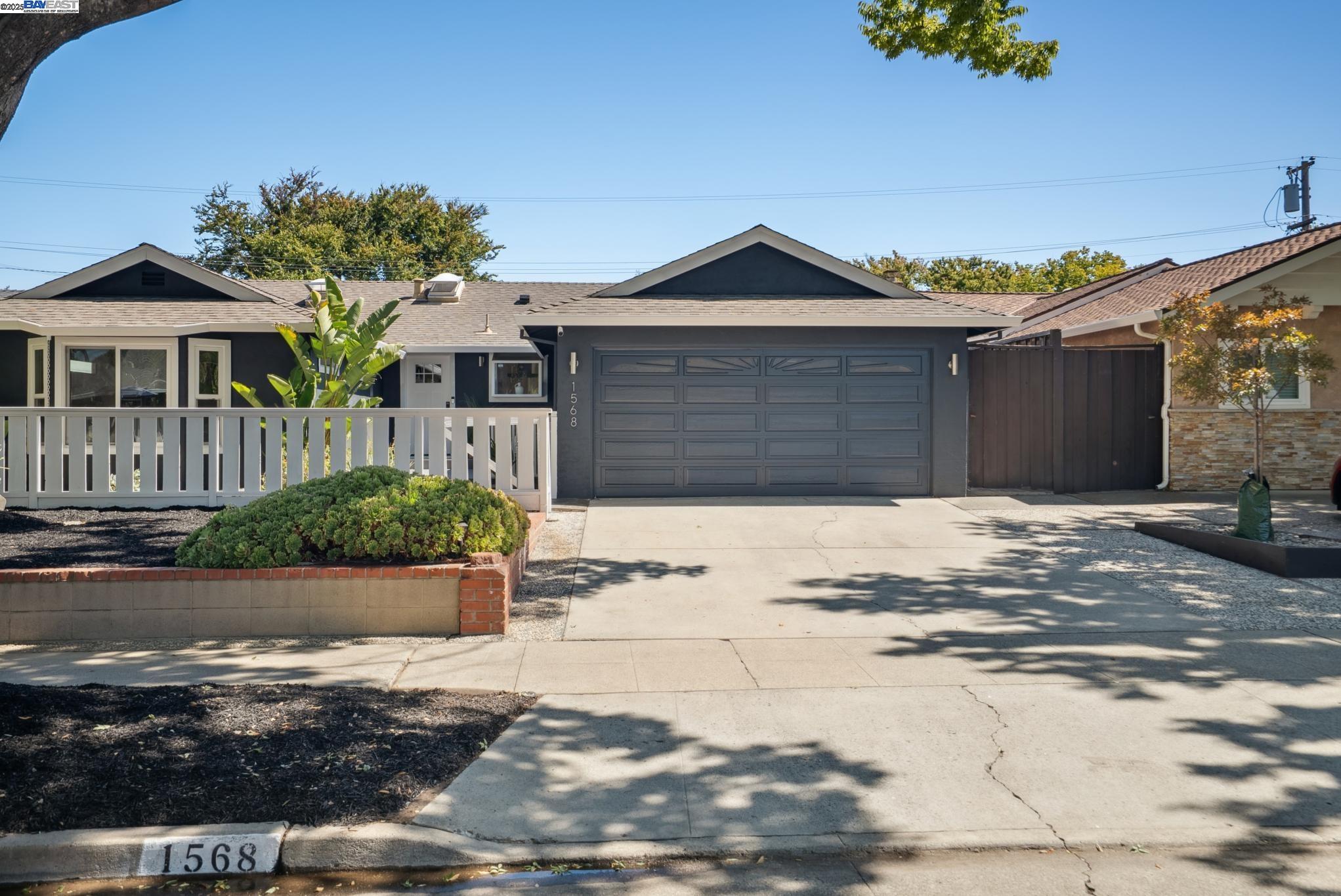 Detail Gallery Image 1 of 58 For 1568 Willowgate Dr, San Jose,  CA 95118 - 3 Beds | 2 Baths