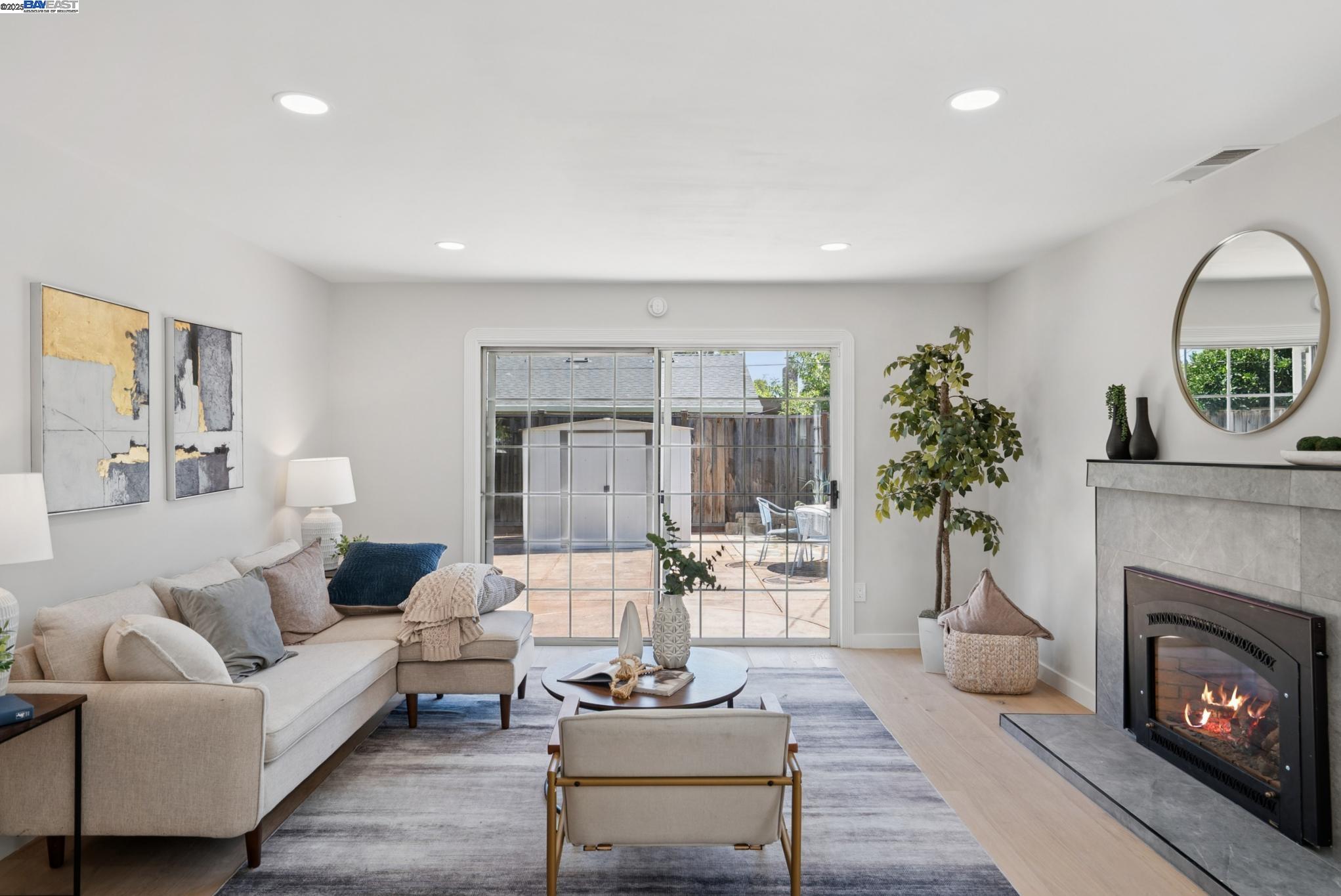 Detail Gallery Image 11 of 58 For 1568 Willowgate Dr, San Jose,  CA 95118 - 3 Beds | 2 Baths