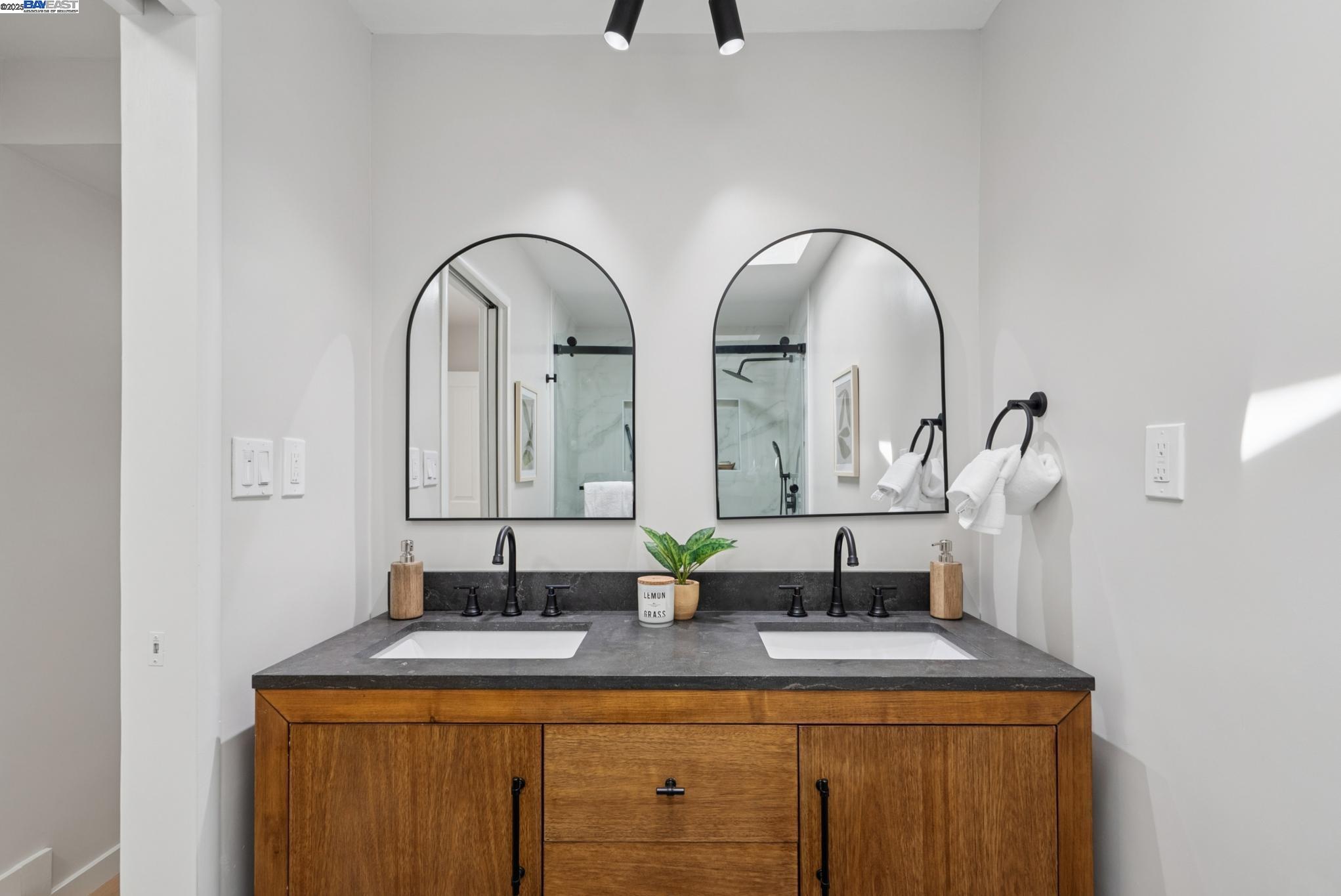 Detail Gallery Image 31 of 58 For 1568 Willowgate Dr, San Jose,  CA 95118 - 3 Beds | 2 Baths