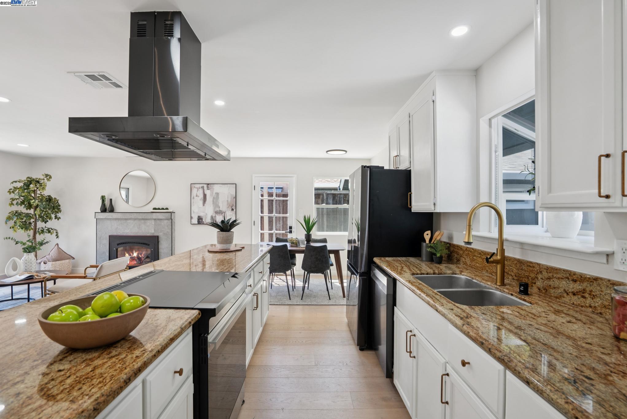 Detail Gallery Image 6 of 58 For 1568 Willowgate Dr, San Jose,  CA 95118 - 3 Beds | 2 Baths