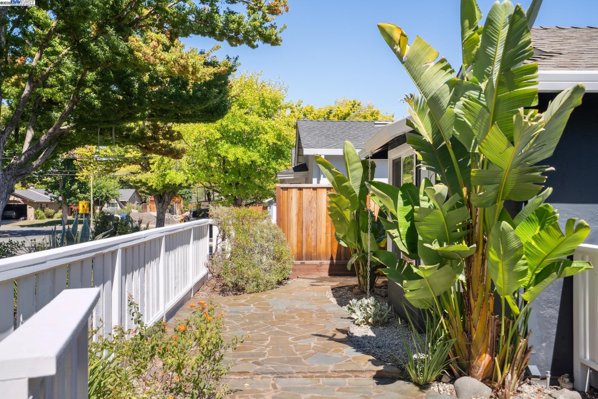 Detail Gallery Image 53 of 58 For 1568 Willowgate Dr, San Jose,  CA 95118 - 3 Beds | 2 Baths