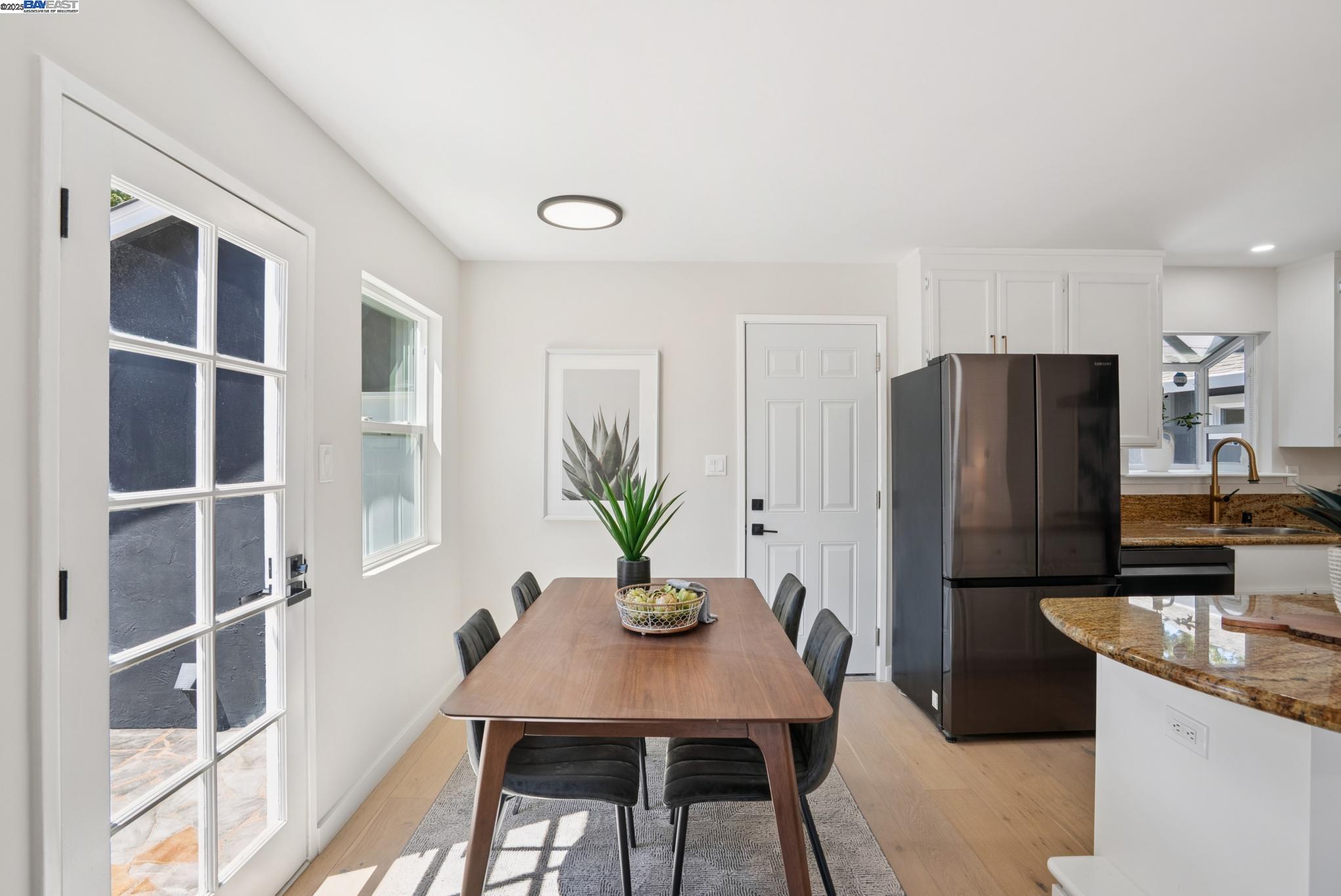 Detail Gallery Image 8 of 58 For 1568 Willowgate Dr, San Jose,  CA 95118 - 3 Beds | 2 Baths