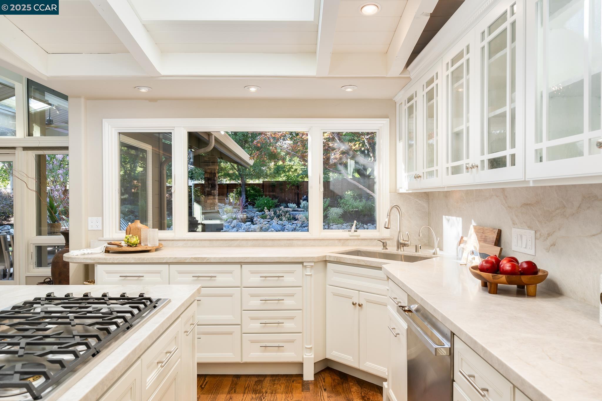 Detail Gallery Image 9 of 50 For 9 Saint Andrews Pl, Alamo,  CA 94507 - 4 Beds | 2 Baths