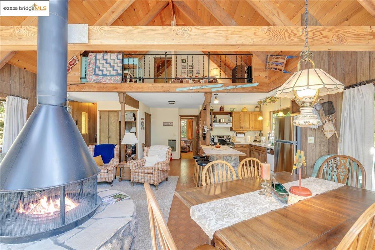 Detail Gallery Image 6 of 48 For 28511 Georges Dr, Strawberry,  CA 95364 - 3 Beds | 2 Baths