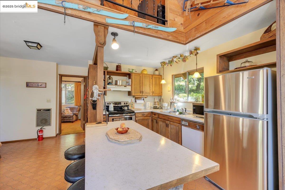 Detail Gallery Image 9 of 48 For 28511 Georges Dr, Strawberry,  CA 95364 - 3 Beds | 2 Baths