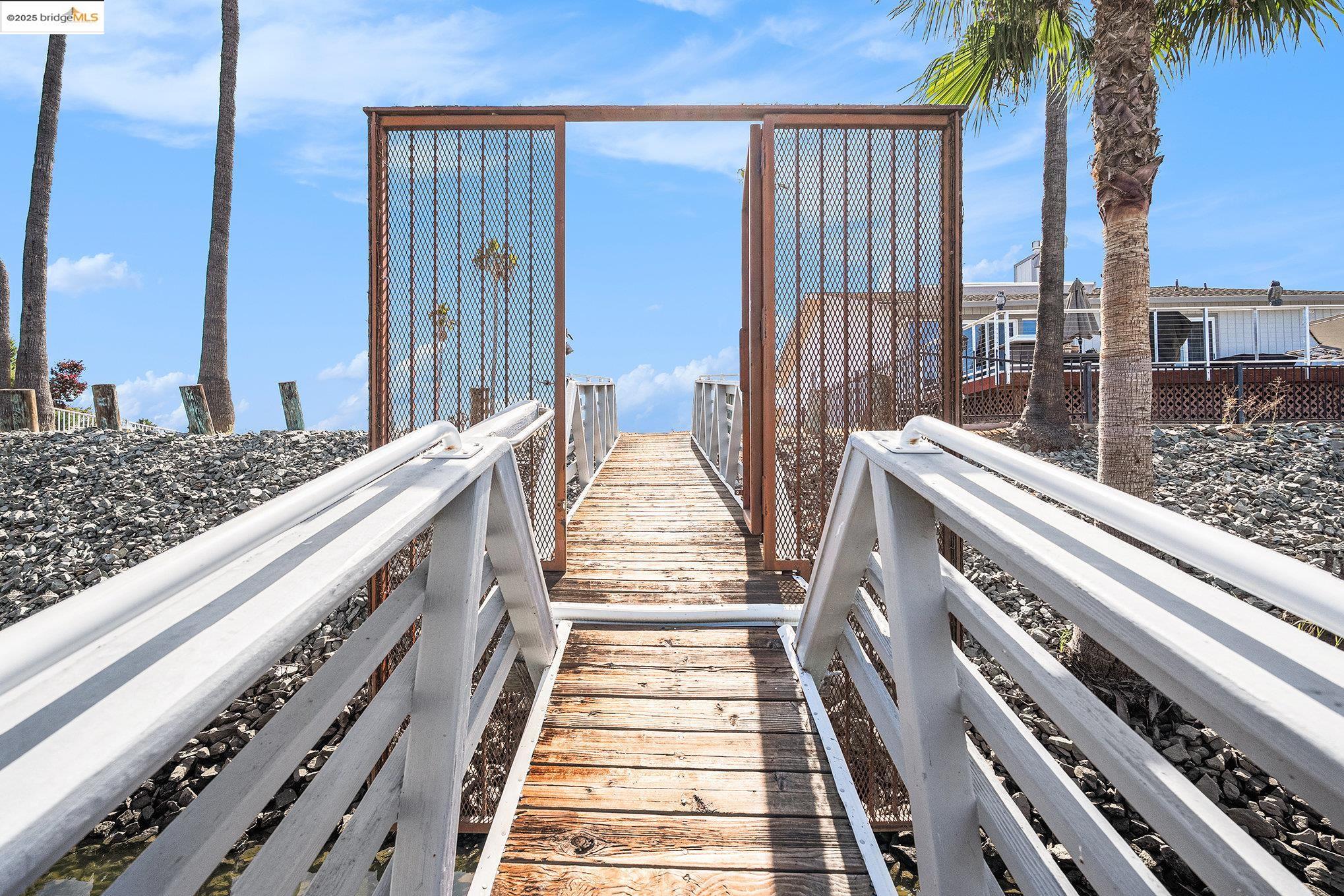 Detail Gallery Image 11 of 44 For 910 Discovery Bay Blvd, Discovery Bay,  CA 94505 - – Beds | – Baths