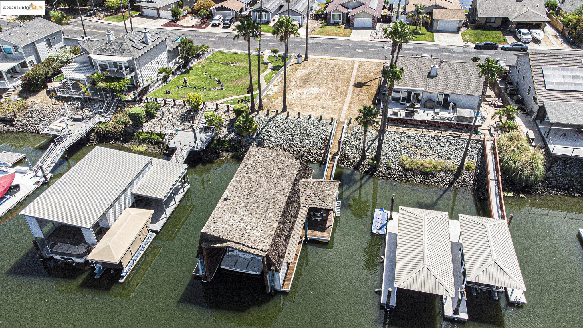 Detail Gallery Image 13 of 44 For 910 Discovery Bay Blvd, Discovery Bay,  CA 94505 - – Beds | – Baths