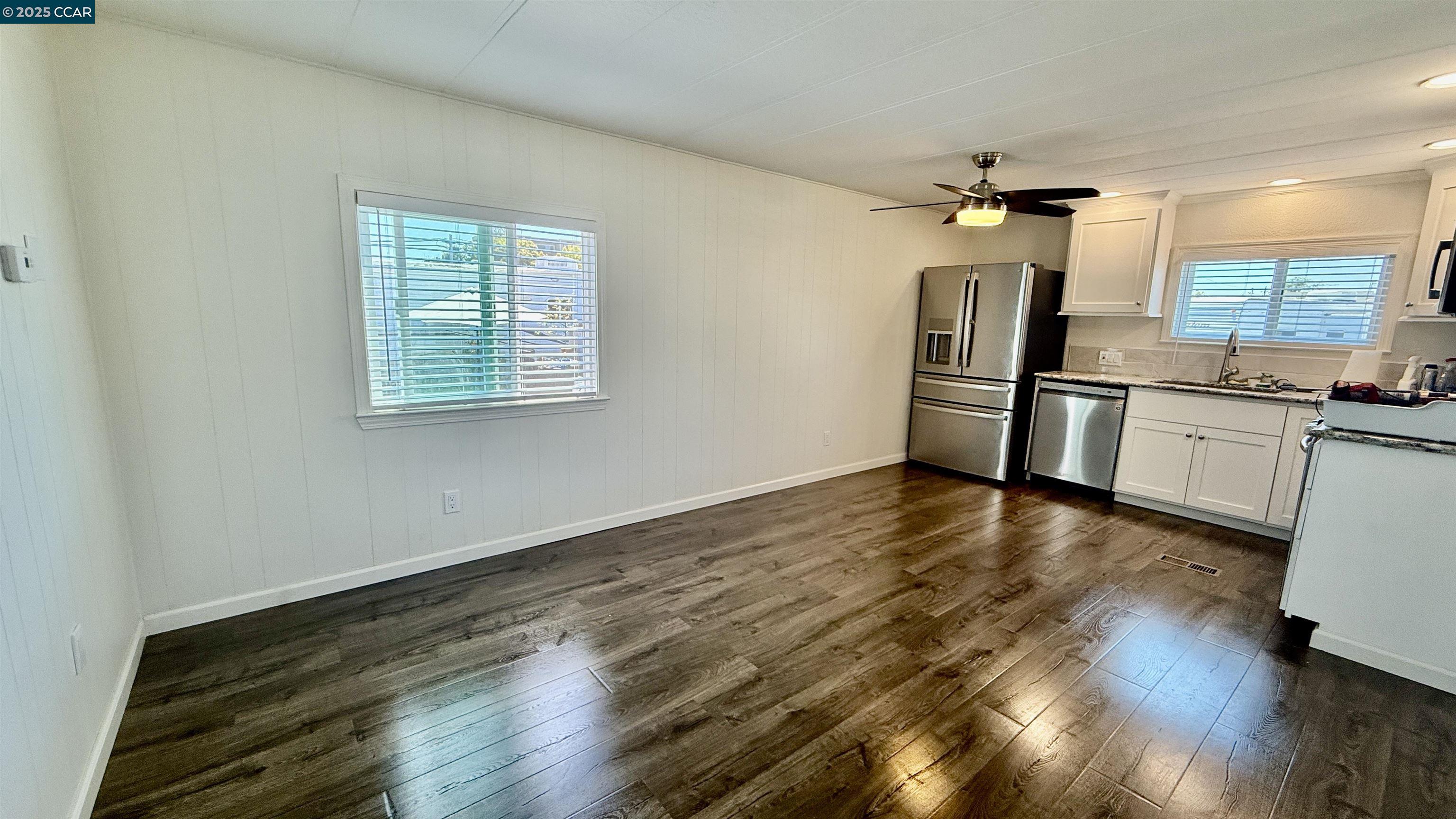 Detail Gallery Image 2 of 17 For 747 Lewelling Blvd Spc 22,  San Leandro,  CA 94579 - 1 Beds | 1 Baths