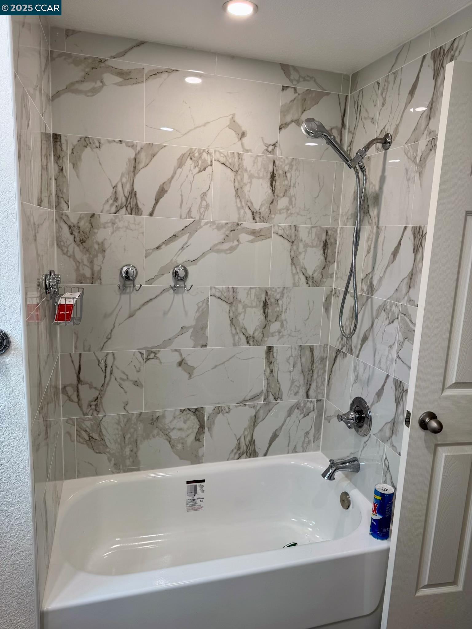Detail Gallery Image 11 of 17 For 747 Lewelling Blvd Spc 22,  San Leandro,  CA 94579 - 1 Beds | 1 Baths