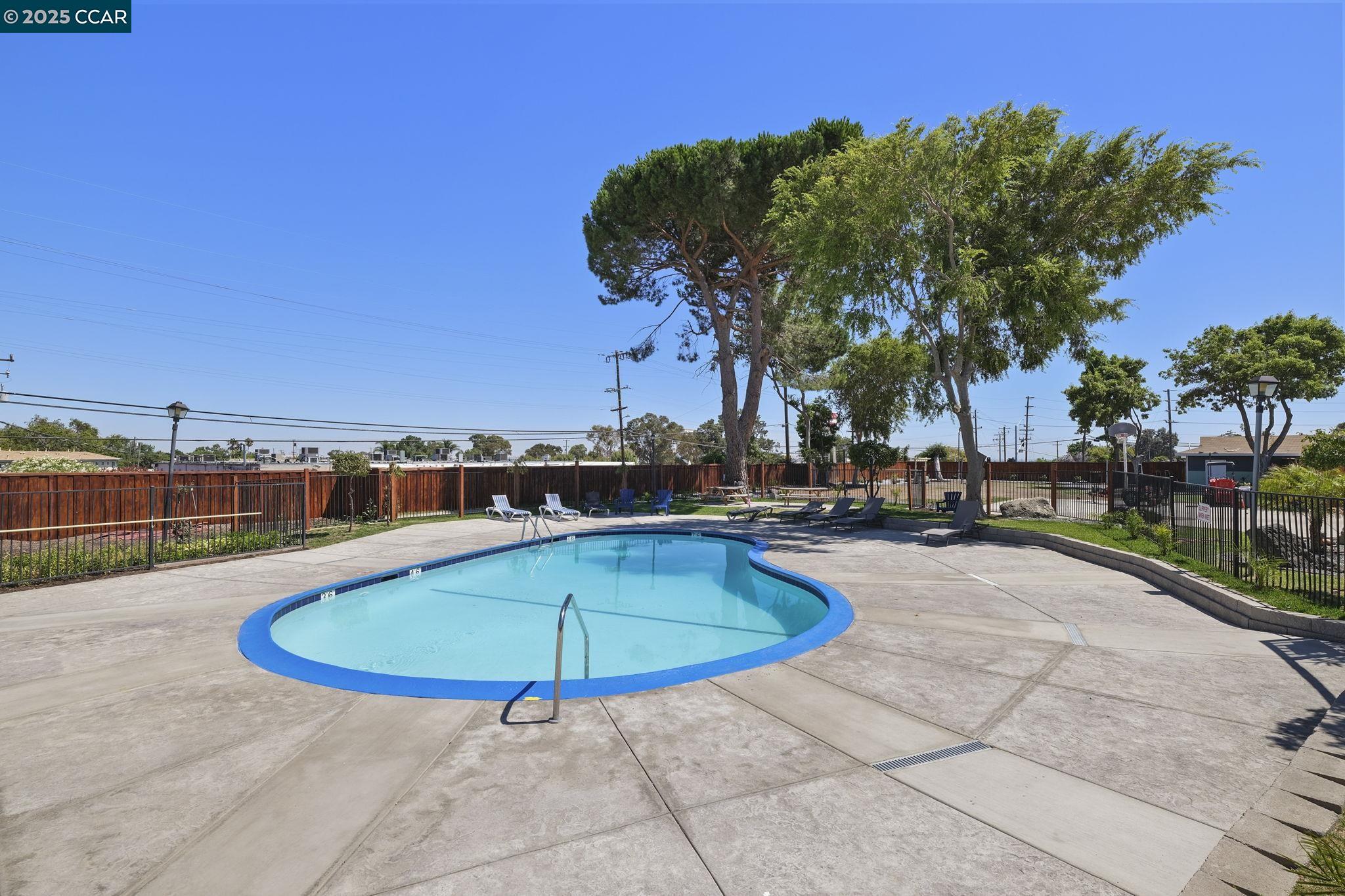 Detail Gallery Image 22 of 33 For 55 Pacifica Ave #96,  Bay Point,  CA 94565 - 2 Beds | 2 Baths