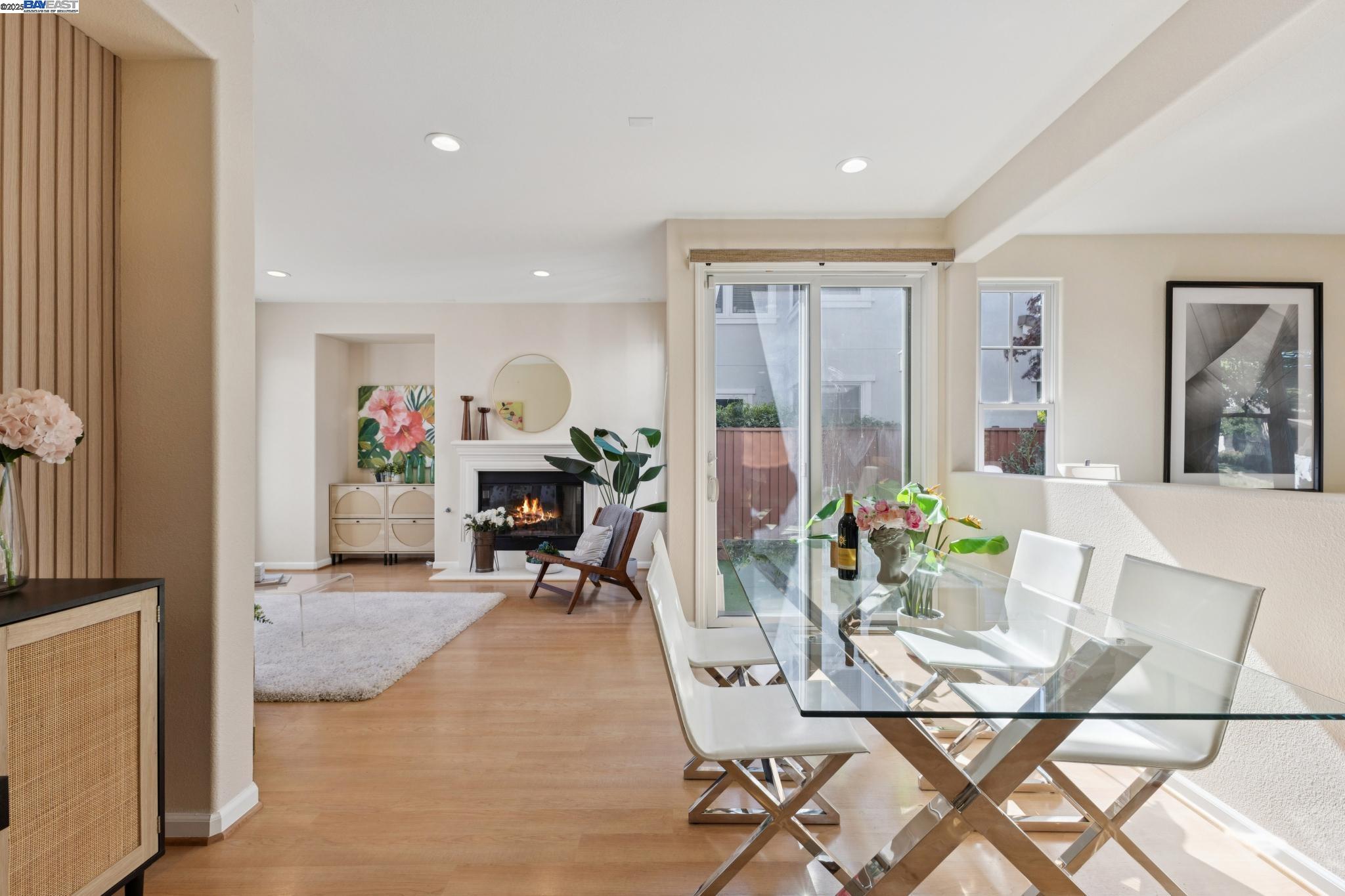 Detail Gallery Image 12 of 45 For 228 Ansel Ave, Alameda,  CA 94501 - 3 Beds | 2/1 Baths