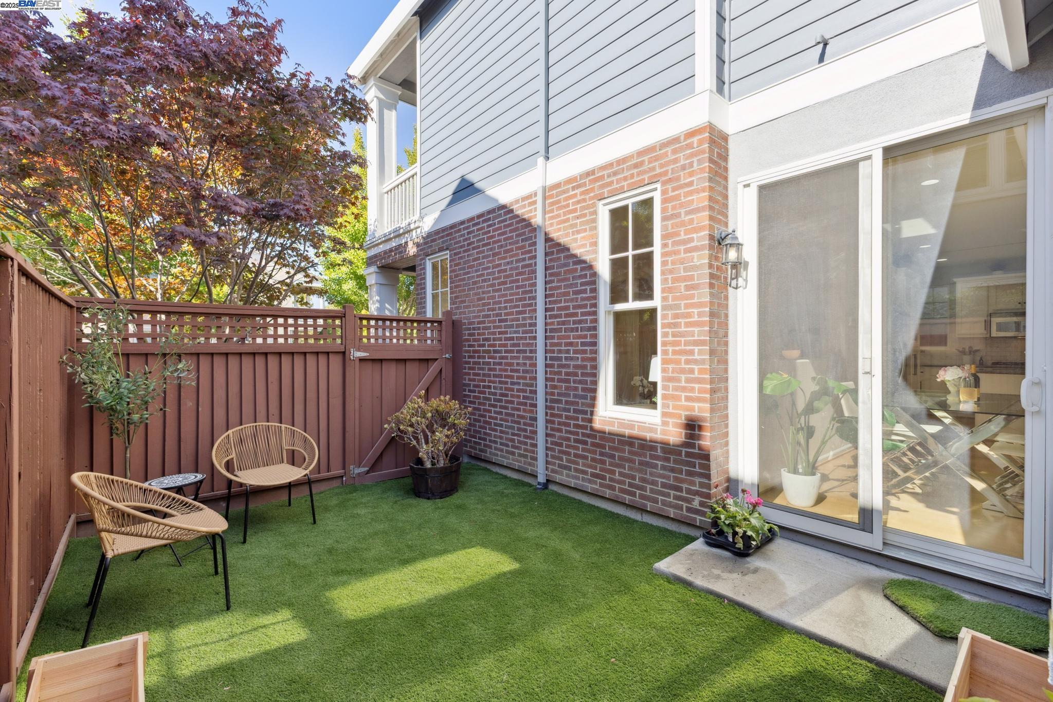 Detail Gallery Image 39 of 45 For 228 Ansel Ave, Alameda,  CA 94501 - 3 Beds | 2/1 Baths