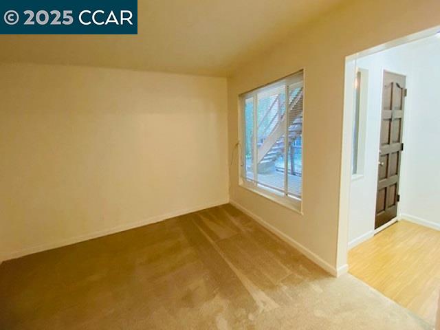 Detail Gallery Image 7 of 19 For 3523 Golden Gate Way #2,  Lafayette,  CA 94549 - 1 Beds | 1 Baths