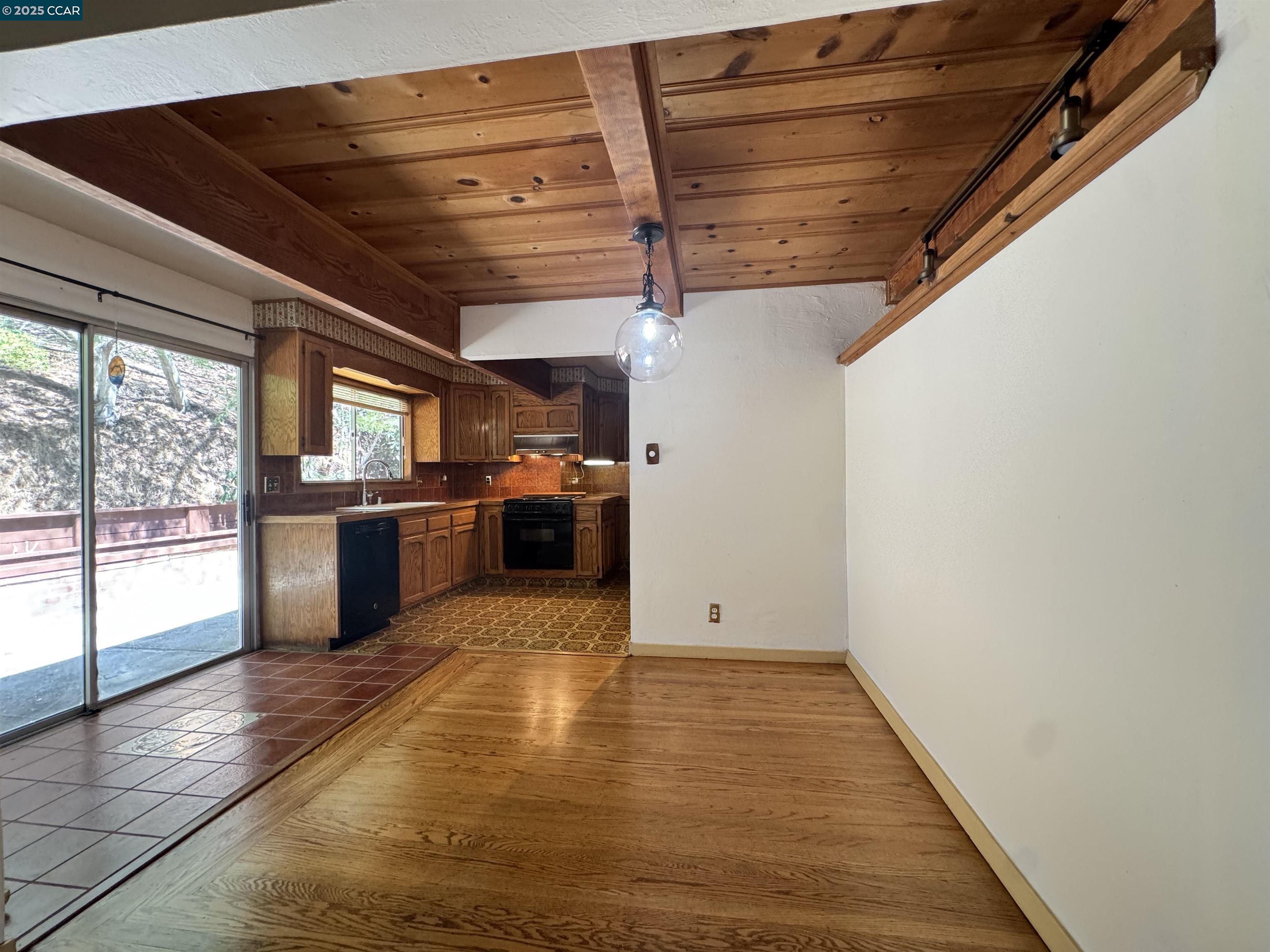 Detail Gallery Image 13 of 30 For 919 Janet Ln, Lafayette,  CA 94549 - 3 Beds | 2 Baths