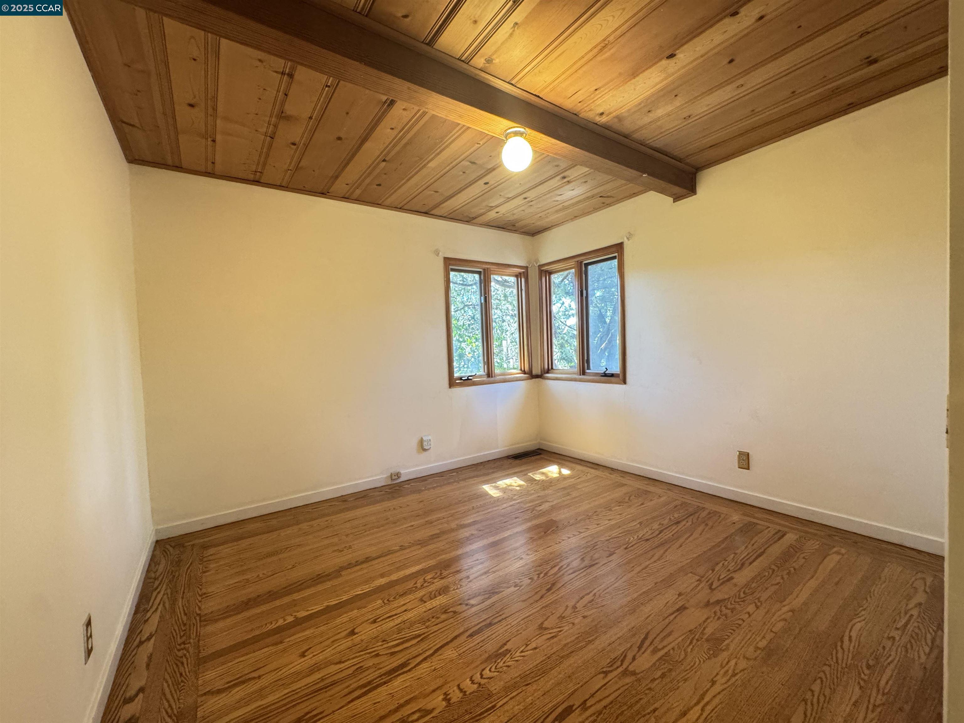 Detail Gallery Image 17 of 30 For 919 Janet Ln, Lafayette,  CA 94549 - 3 Beds | 2 Baths